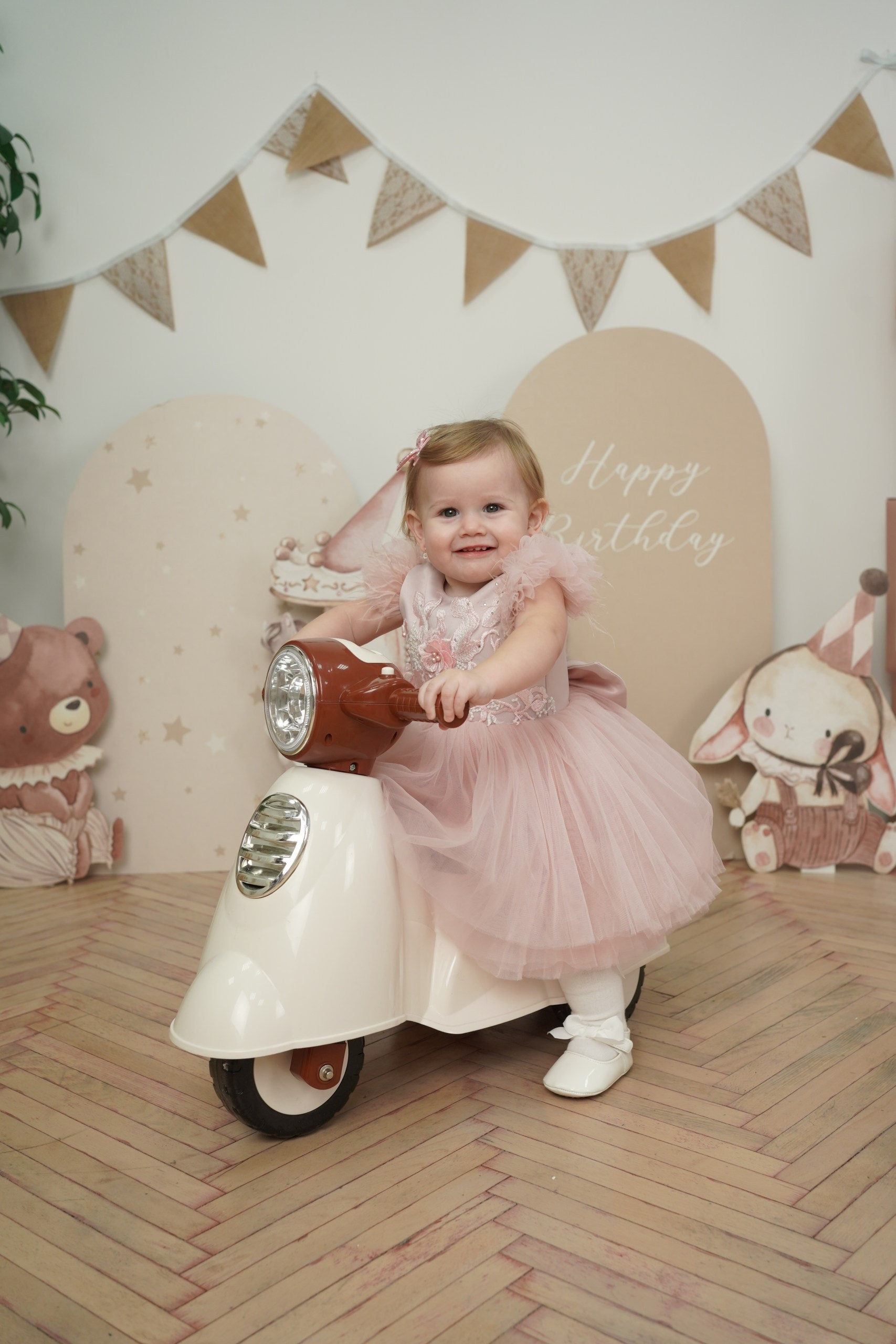 Фотоссесия на Годик для Девочки. Детская Фотостудия ГОДОВАСИКИ в Санкт-Петербурге фотосесия на годик