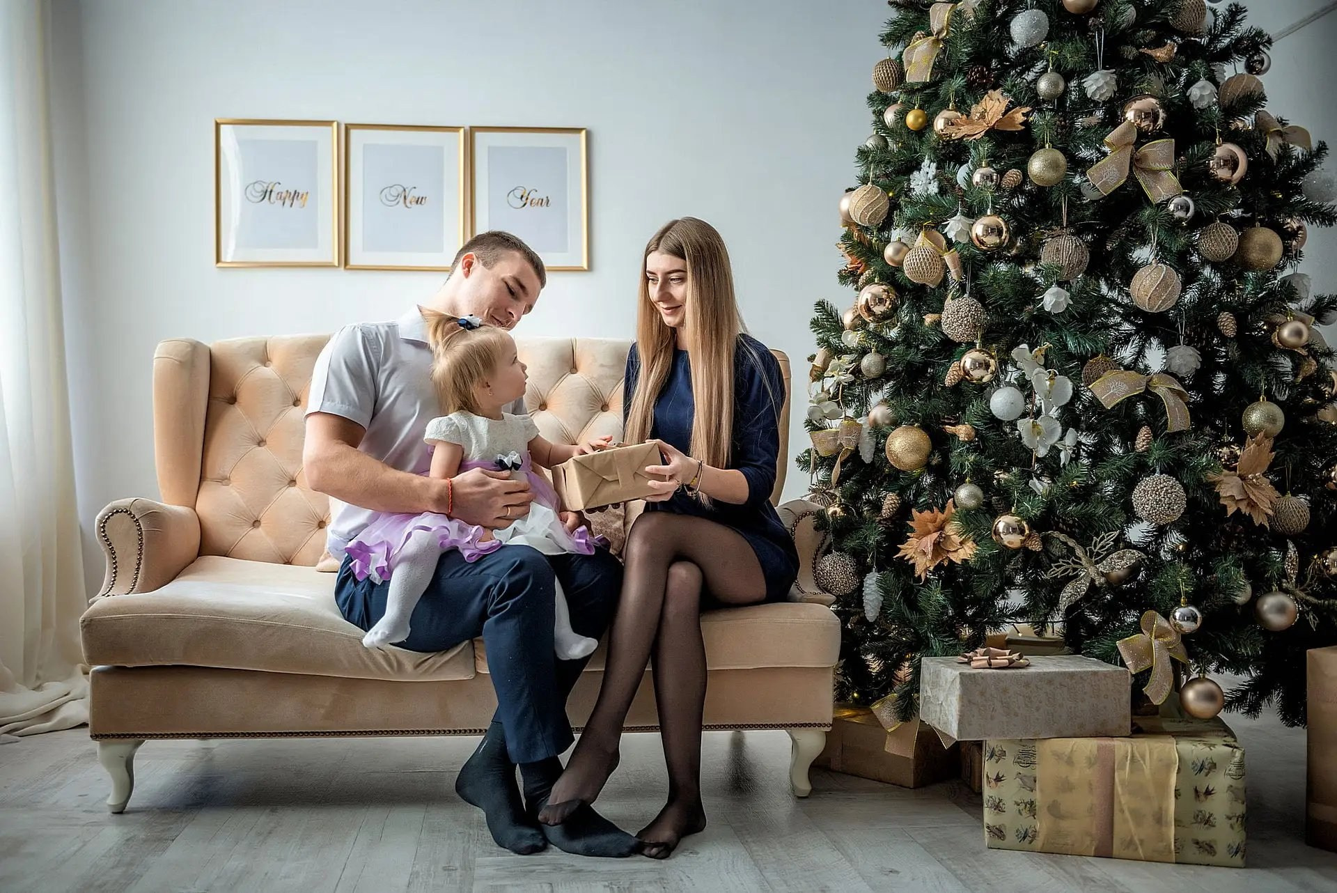 Семейная новогодняя фотосессия с детьми в Ростове на Дону