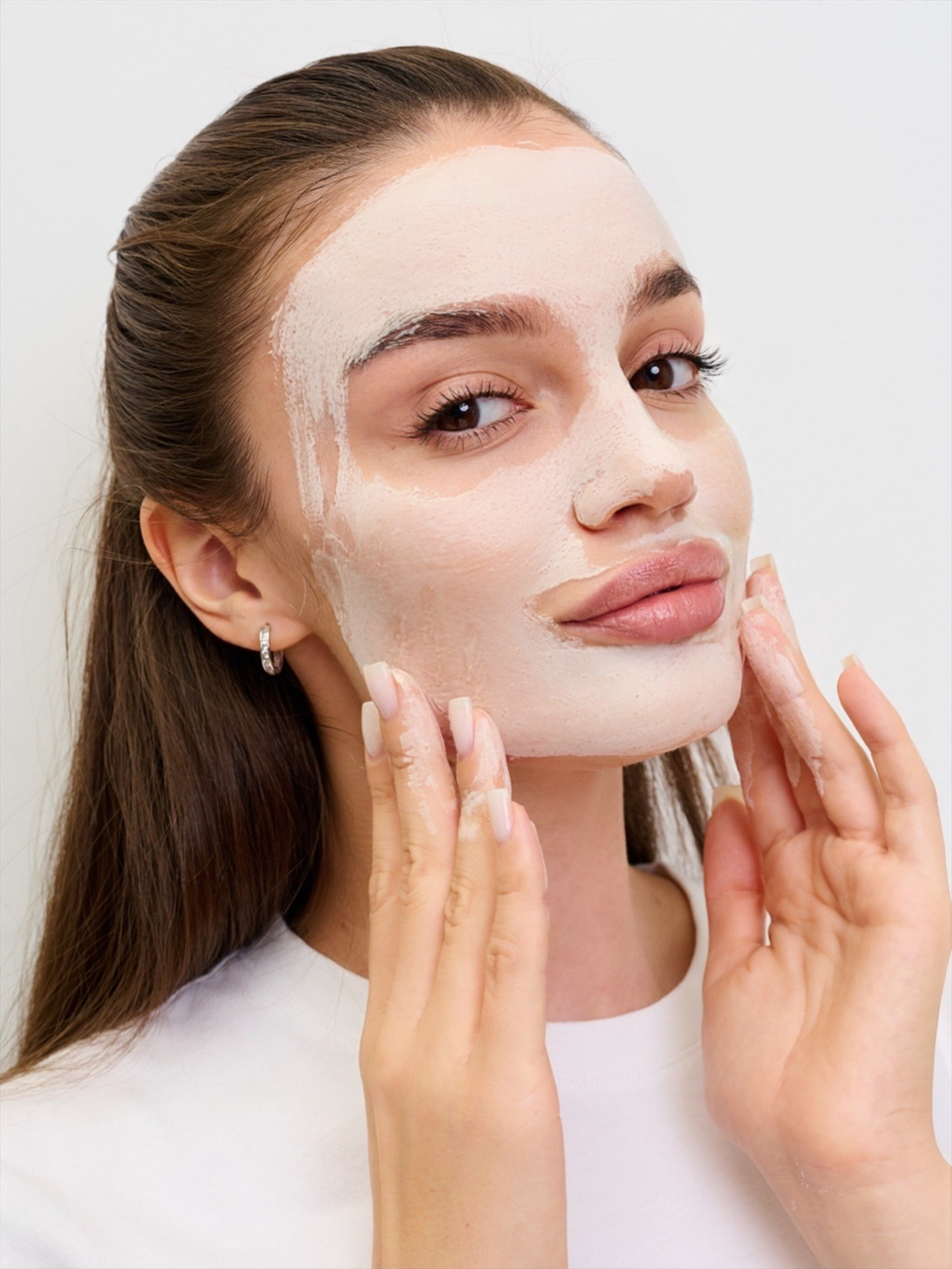 Евгения — модель для маркетплейсов. ТМ Продакшн — Съемка для маркетплейсов в Москве