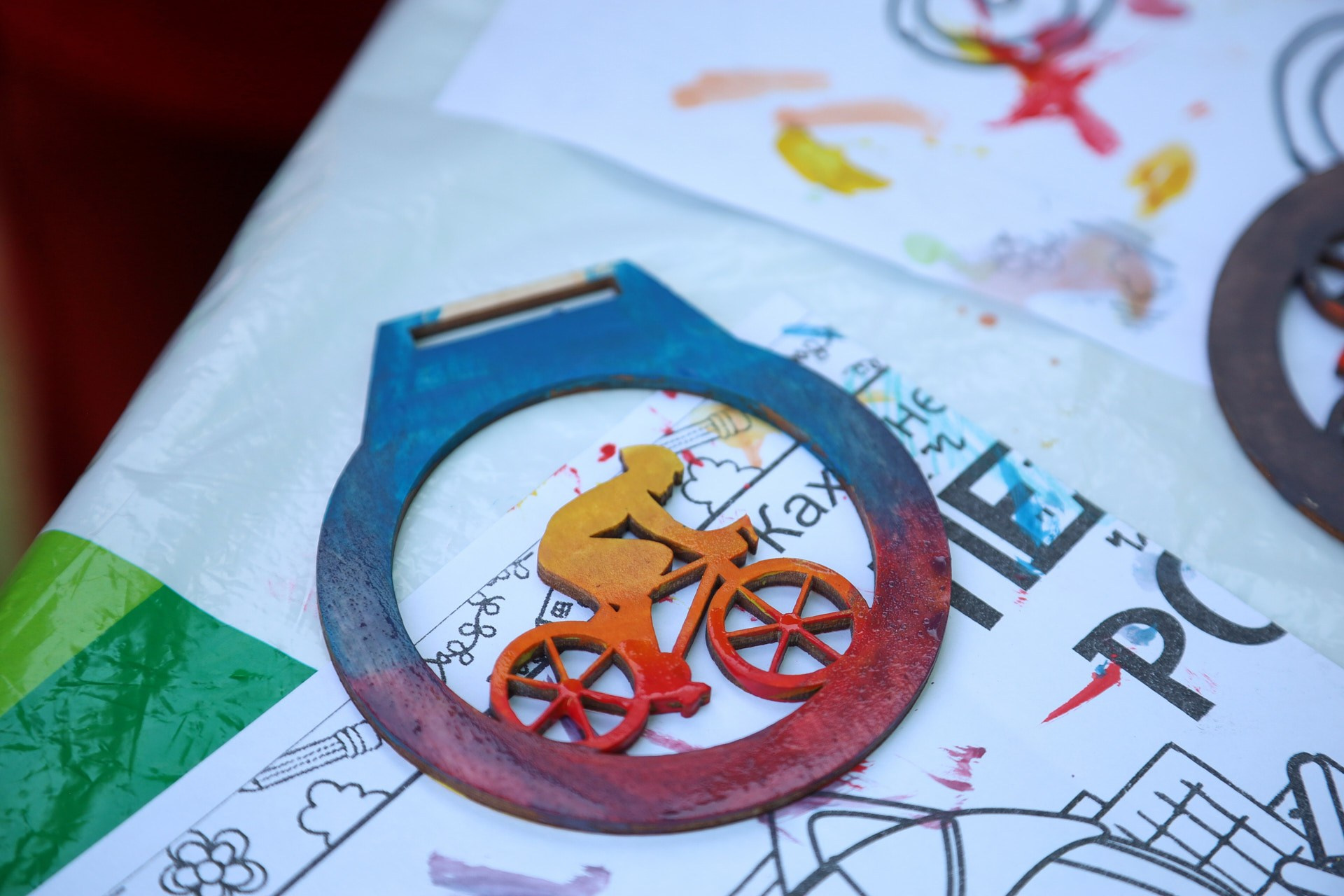 велосипедным клубом «Минск» и Минским городским исполнительным комитетом активно готовятся к новому сезону детско-юношеских соревнований по велоспорту «Першы Ровар».