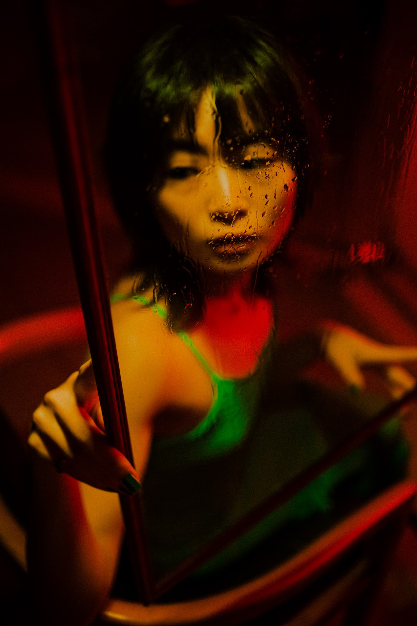 Works. Фотограф с цветным светом и оператор в Москве | Лиля Кичигина