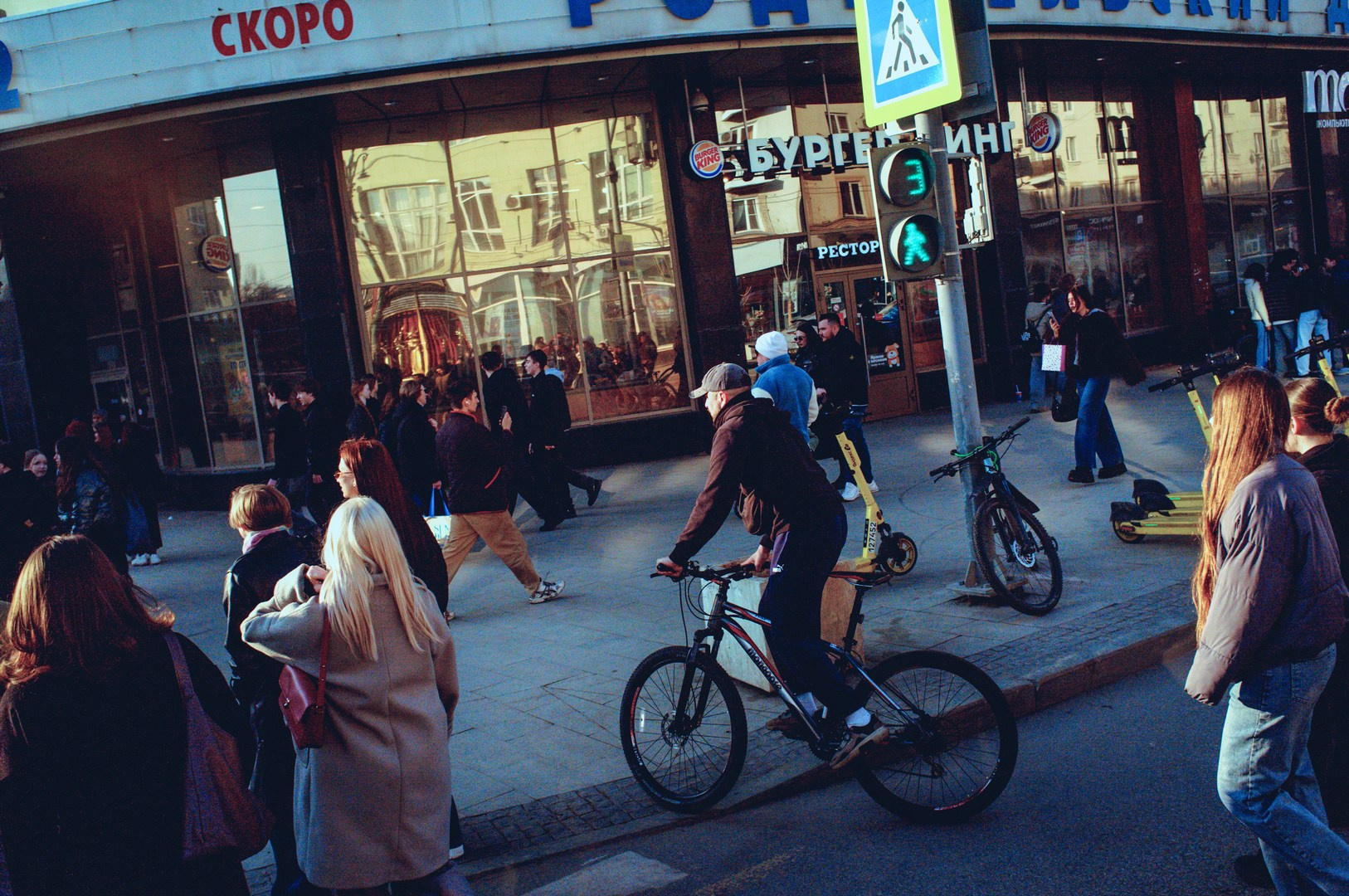 Руслан Шувалов (поэтограф)