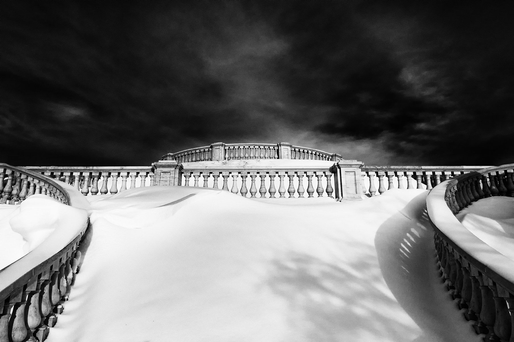 Vasiliy Riabovol — Fine Art Photographer | Time, Space, and Silence