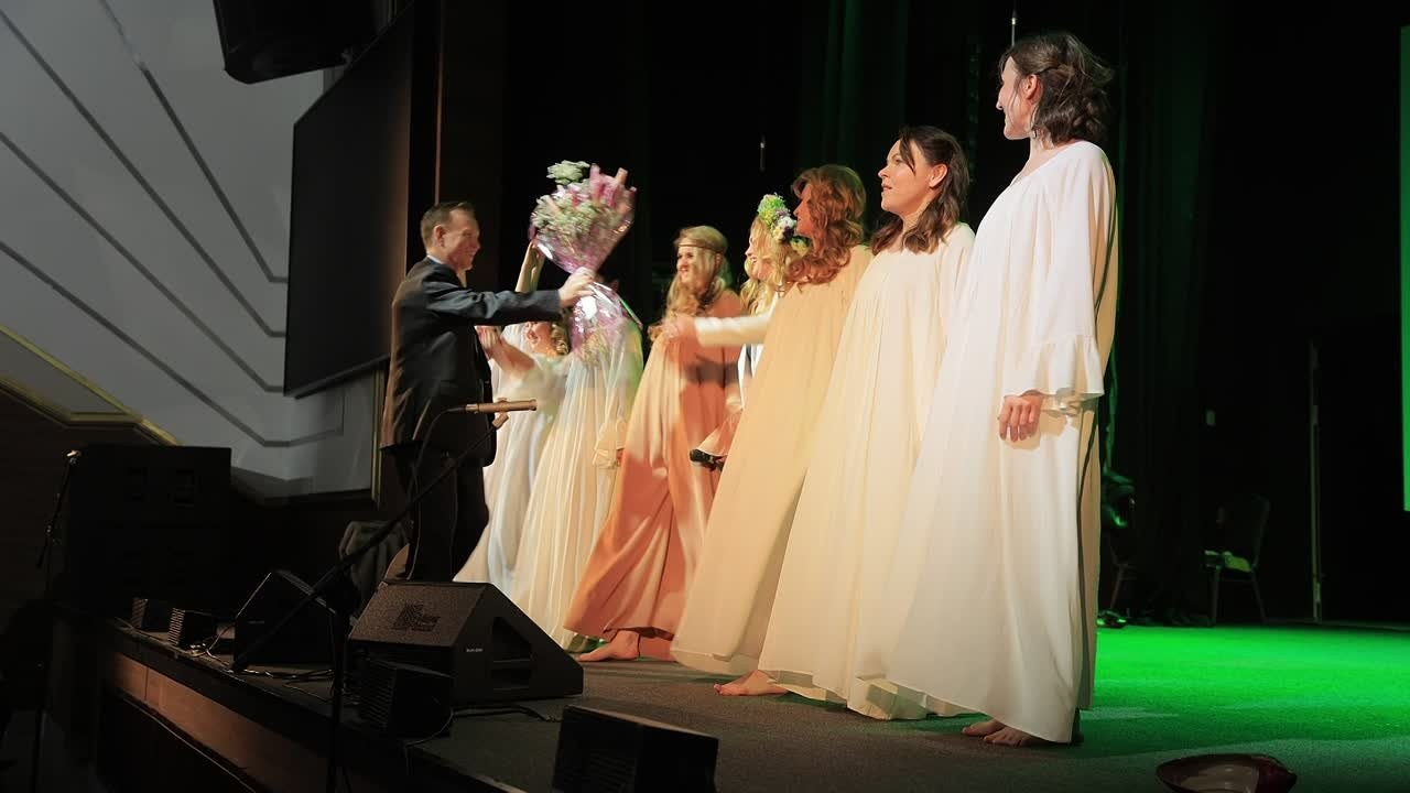 Вспоминай любимая. ЖиваЯ — театр Ксении Сосновских