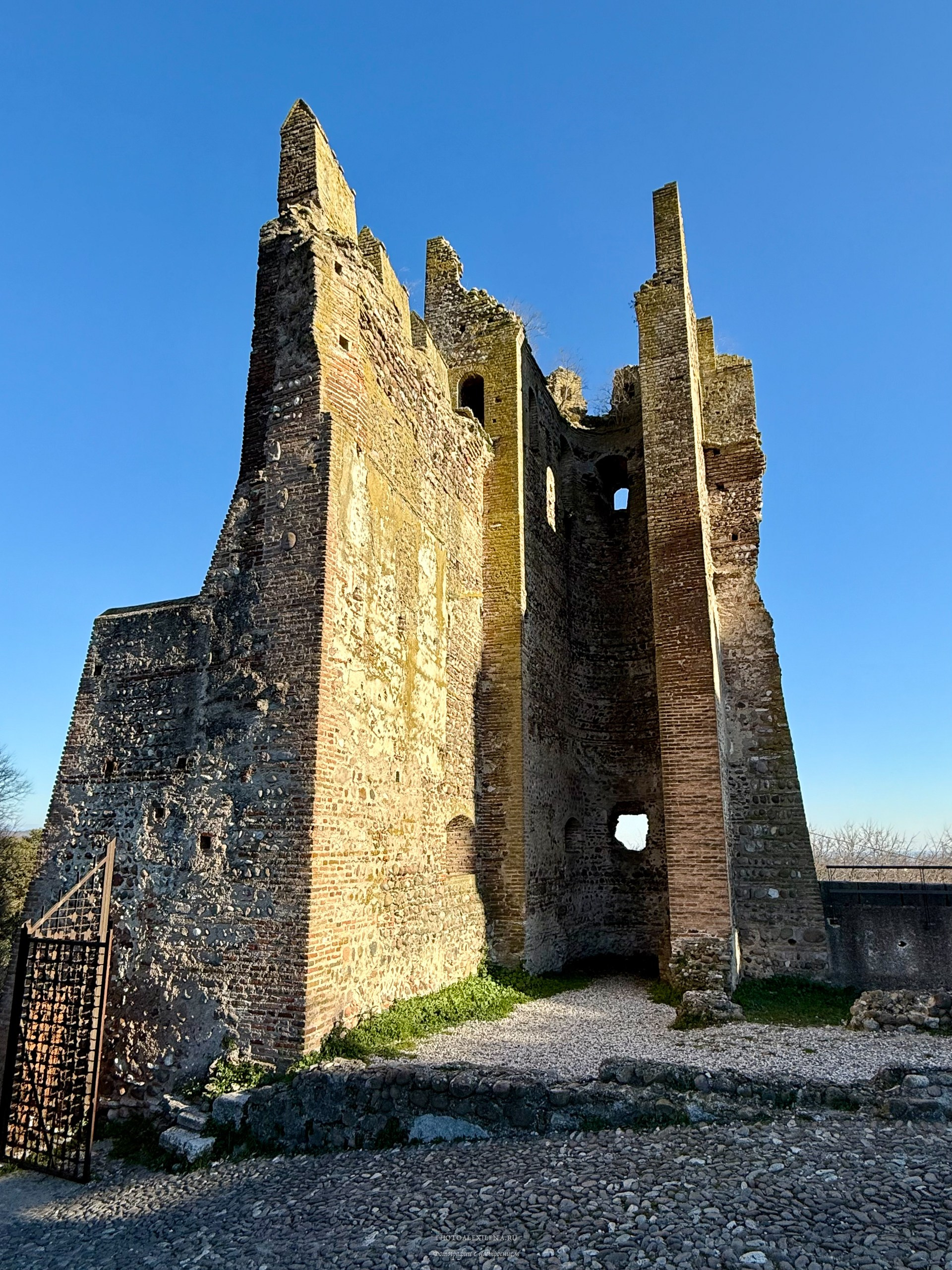 Боргетто-суль-Минчо (Borghetto sul Mincio). Авторские стильные фотокартины