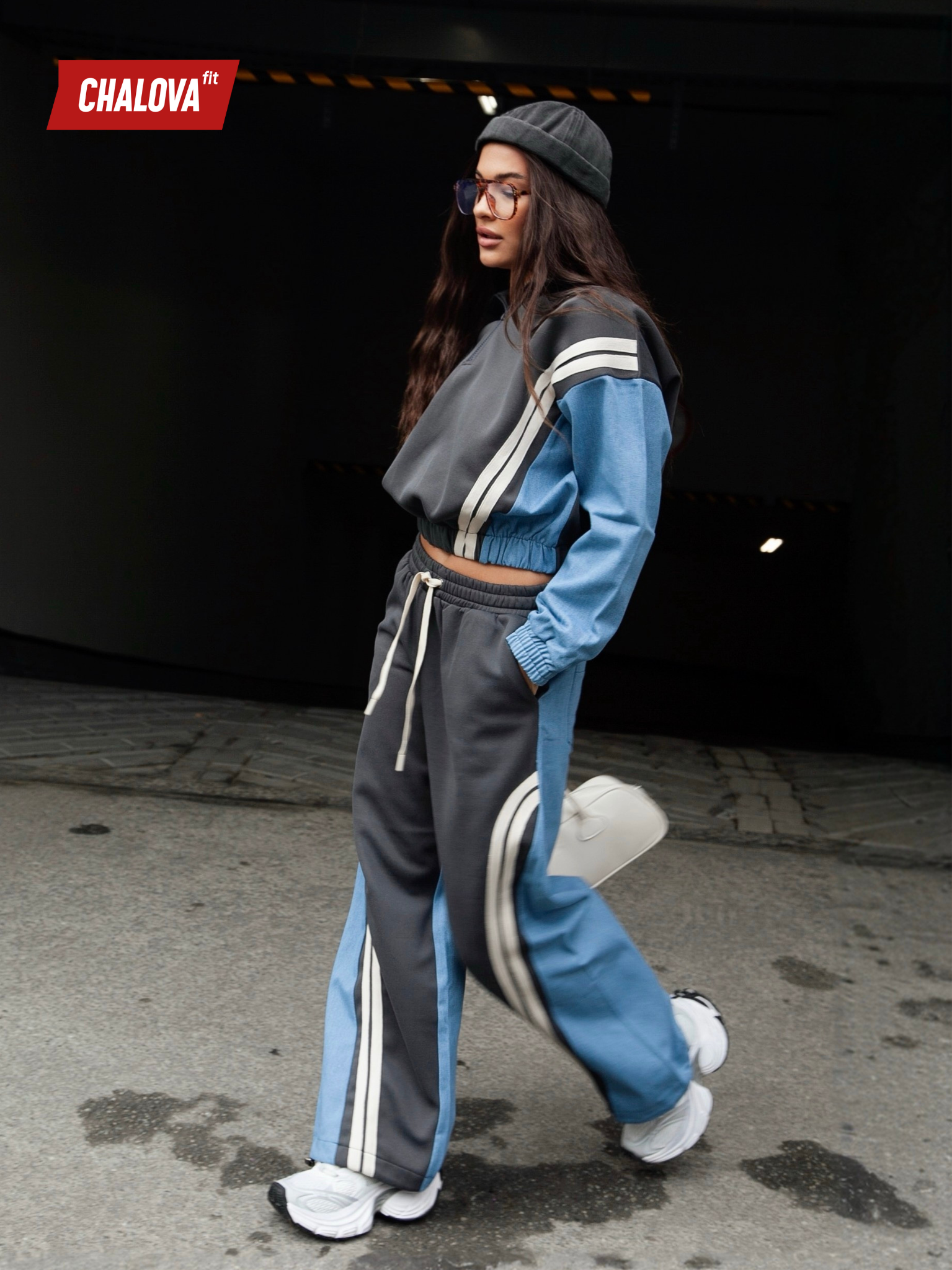 О НАС. CHALOVAFIT