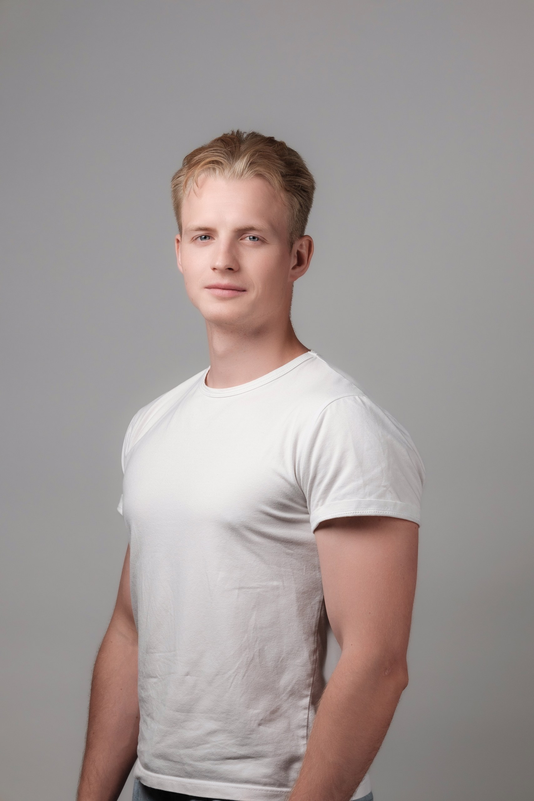 SaintPack, фуллфилмент. Интерьерный фотограф и видеограф в Санкт-Петербурге Вадим Балбашевский