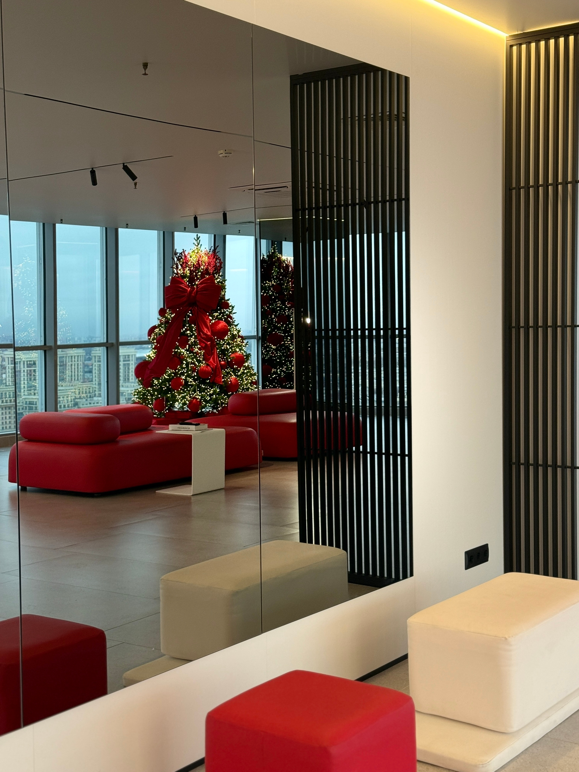 Новогодние студии, Новогодние залы для фотосессии в Санкт-Петербурге. Новогодние семейные фотосессии в СПб. Женский фотограф Санкт-Петербург Александра Колий