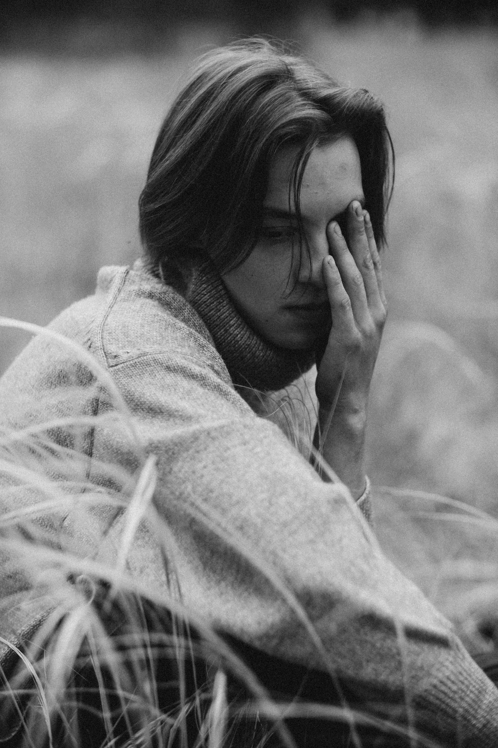 мужской фотограф Алматы Бизнес фотограф алматы Корпоративный фотограф алматы Бизнес портрет алматы подарить сертификат схъемка мужская подарок мужчине