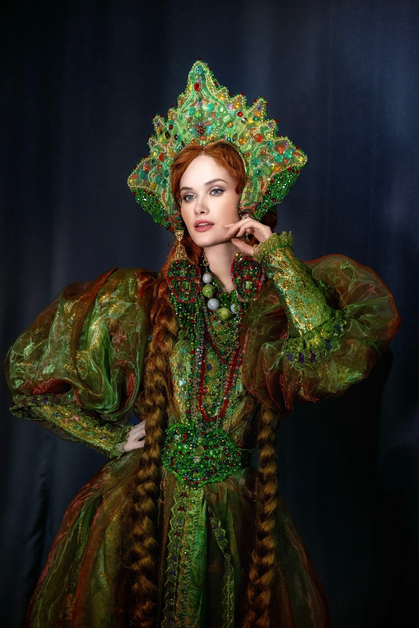 Царевна Лягушка. Русские народные костюмы в Москве