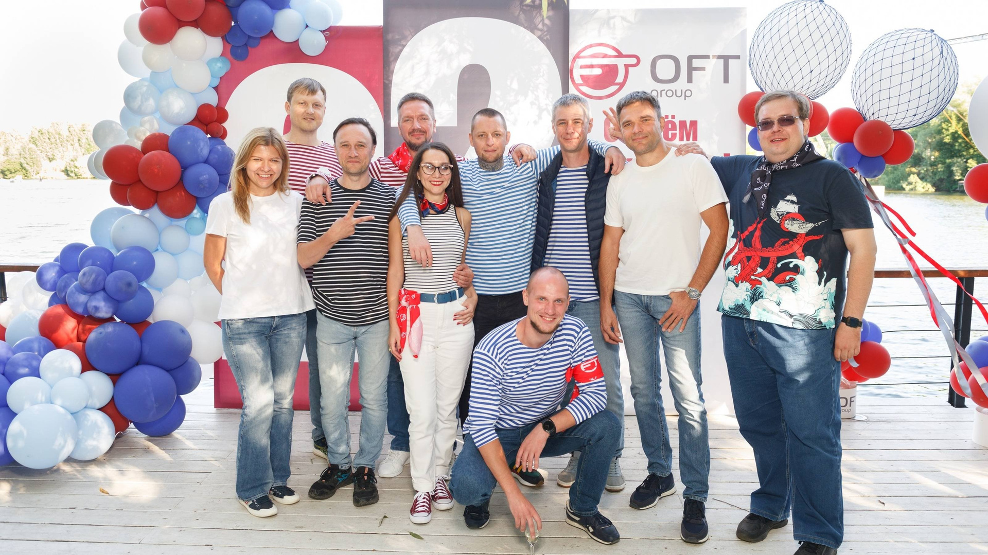 Организация свадьбы, корпоратива, юбилея на веранде в Якушево. Банкетный зал Веранда в Якушево у озера для свадеб, юбилеев, корпоративов. Официальный сайт