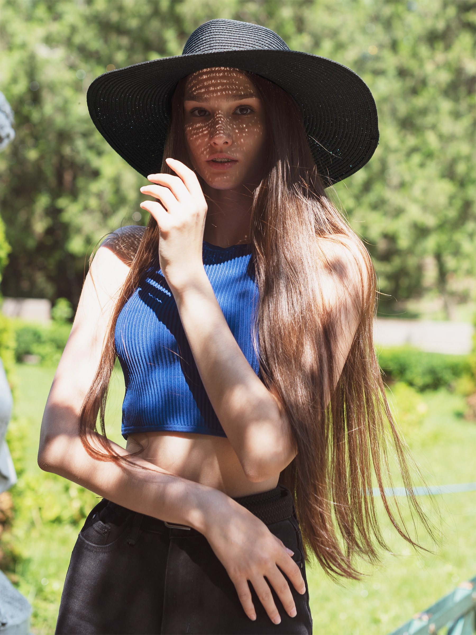 Главная страница сайта Kovalenko Alexander – профессионального фотографа в Китае. Услуги фотосъемки для маркетплейсов, модной индустрии, ювелирных украшений и портретов в Гуанчжоу