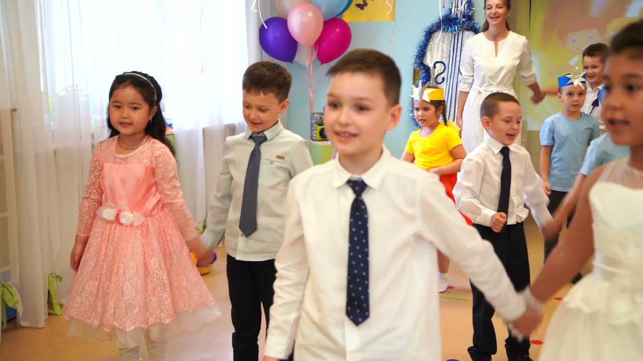 Фотограф и видеограф на выпускной в детском саду г. Магнитогорск. Семейный и свадебный фотограф Молодзяновская Елена