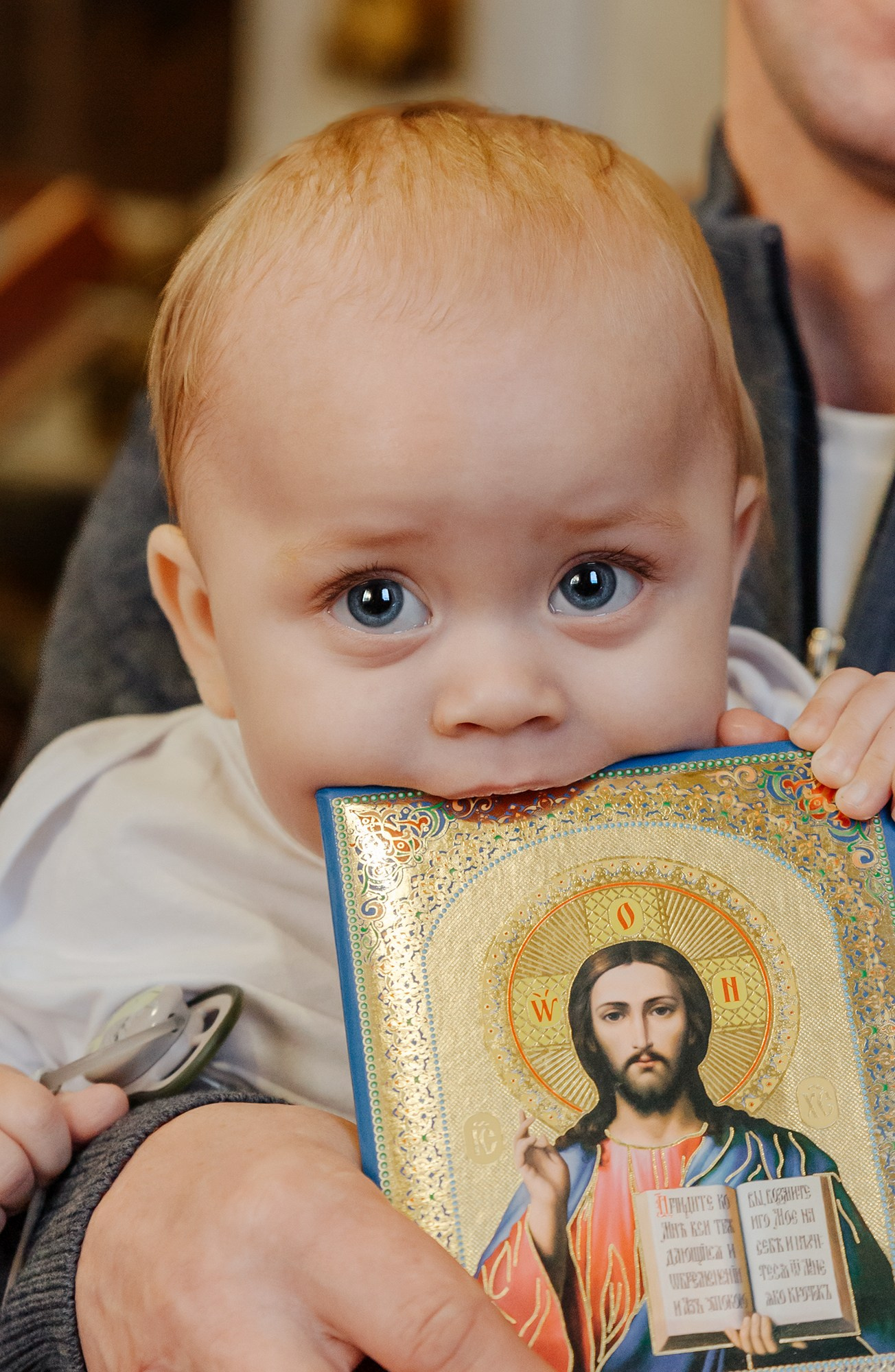 Крещения в Санкт-Петербурге. Фотограф крещение венчание в Петербурге! Помогает подобрать храм и посоветовал душевного батюшку в СПб