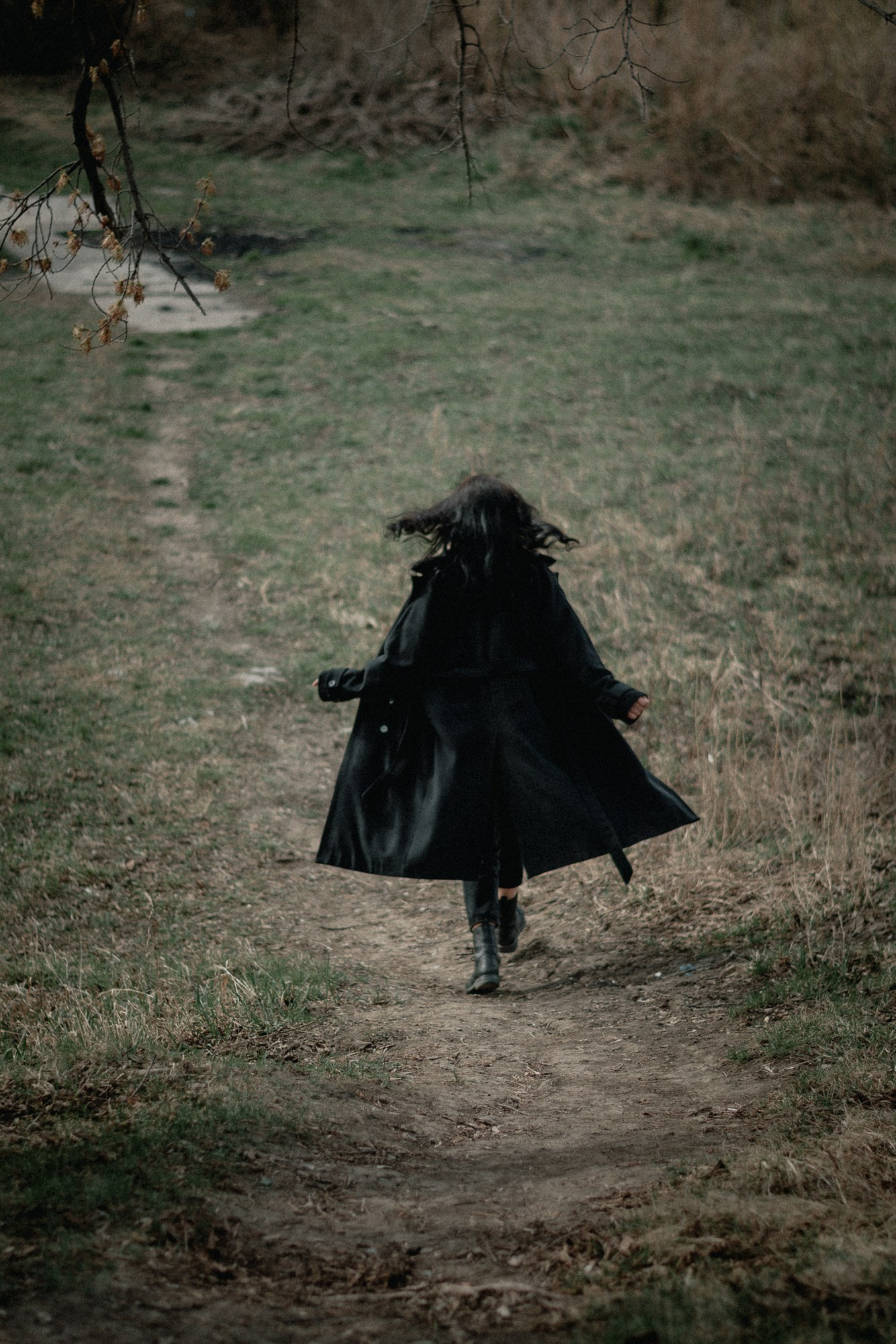 Фотограф в Тюмени Дарья Мустафина Портретная серия «Берег и тишина». Портретный фотограф Тюмень Дарья Мустафина