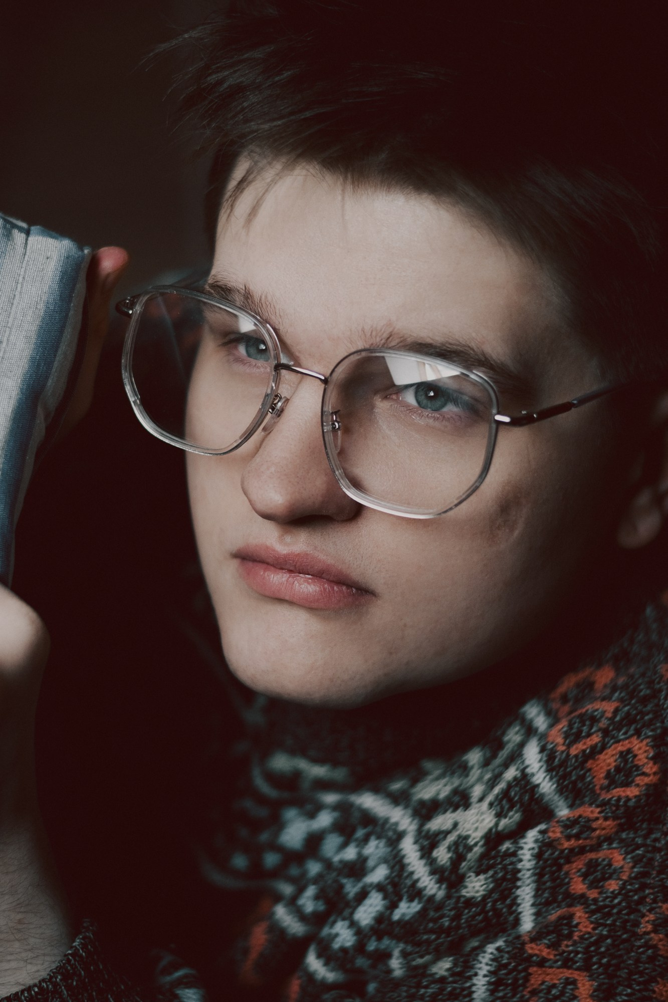 Мужской портрет в Тюмени | Проект «Взросление» | Фотограф Дарья Мустафина. Портретный фотограф Тюмень Дарья Мустафина