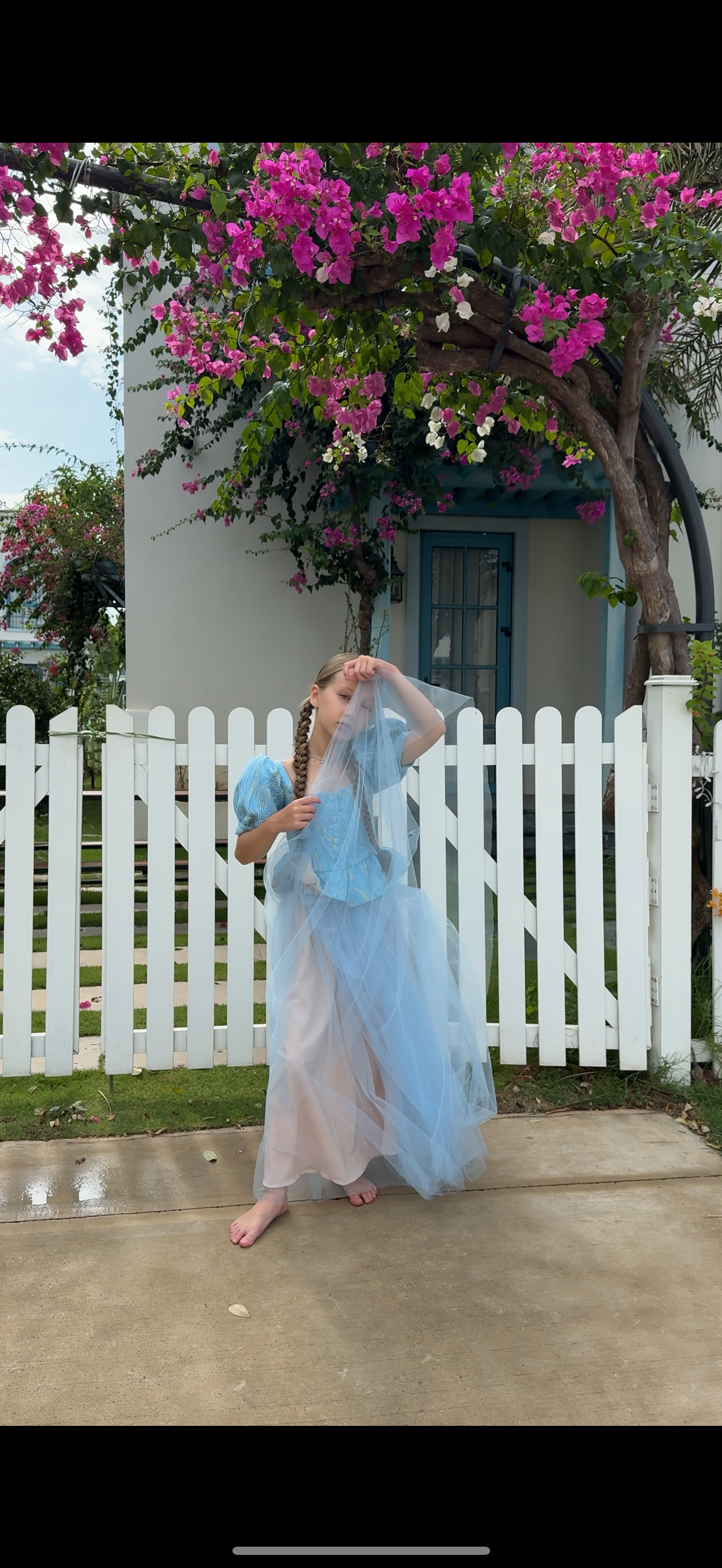 Блуза «Haute Couture» с открытой спиной голубая. Одежда для детей