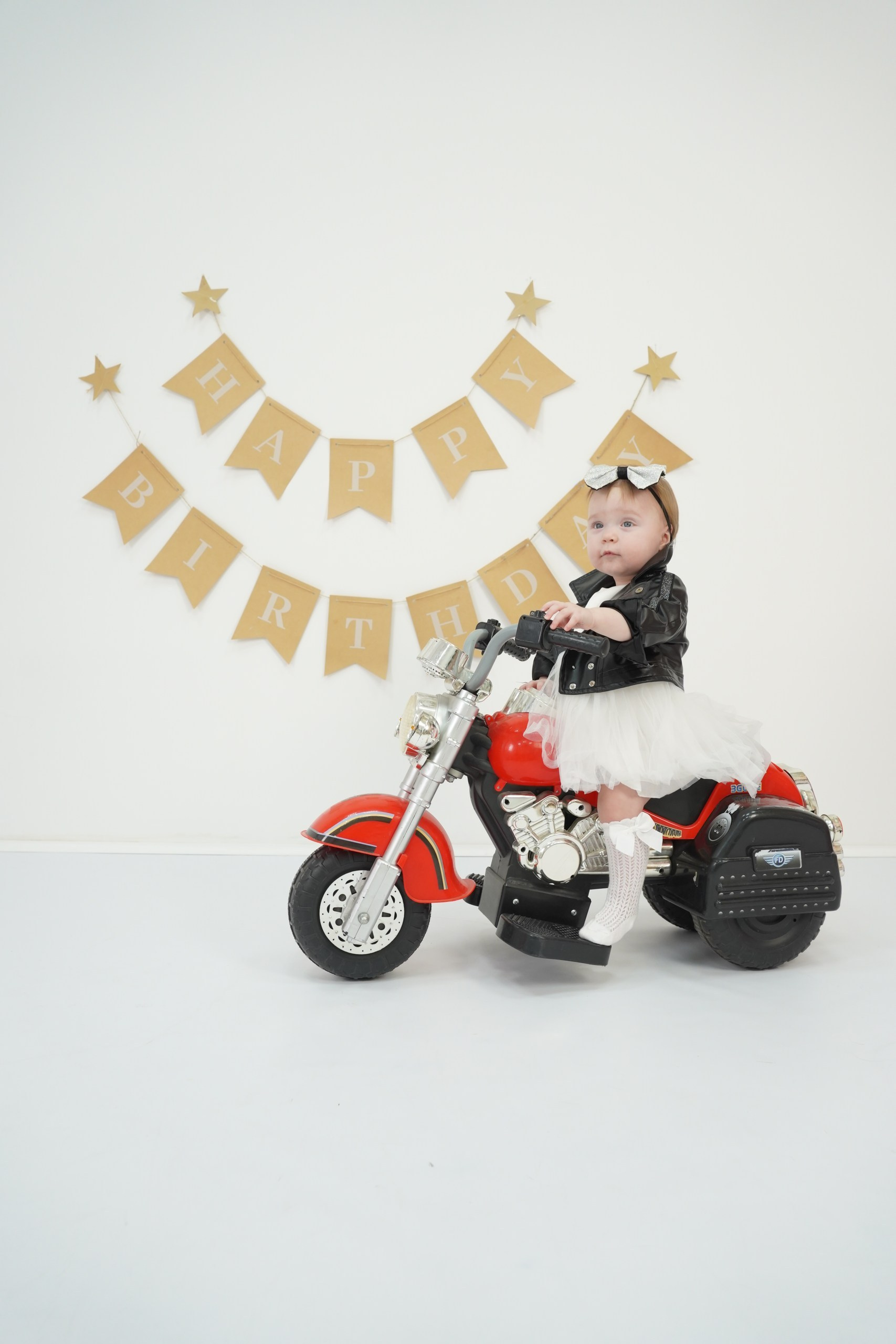 Наши Новые Фотозоны. Детская Фотостудия ГОДОВАСИКИ в Санкт-Петербурге фотосесия на годик