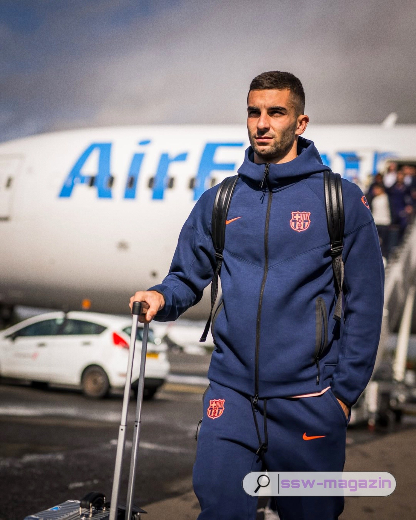 Костюм Barcelona tech fleece 2025 купить. Футбольный магазин — ssw_magazin