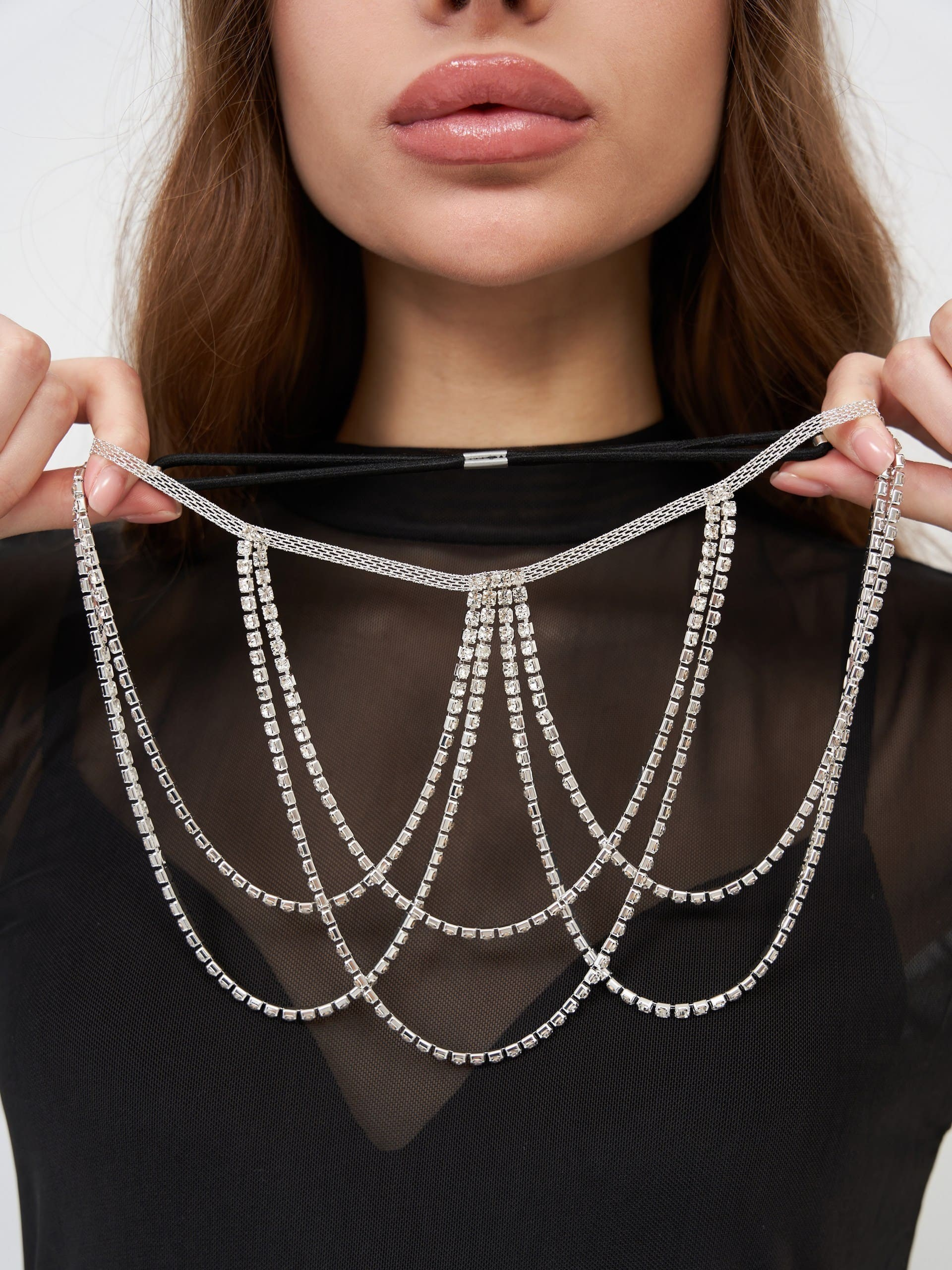 Профессиональная имиджевая съемка, создающая привлекательные образы для бренда.