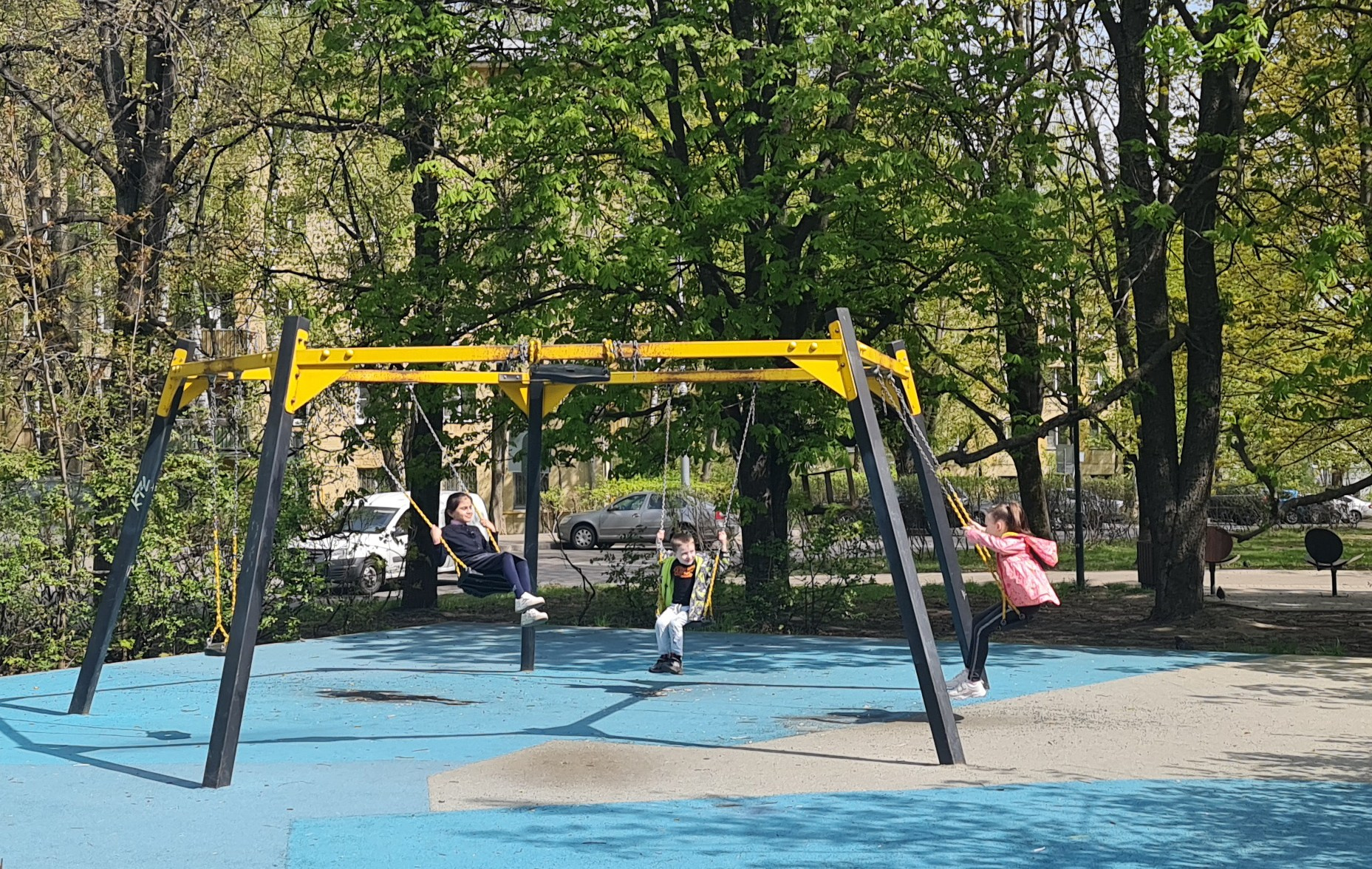 Груповая качель