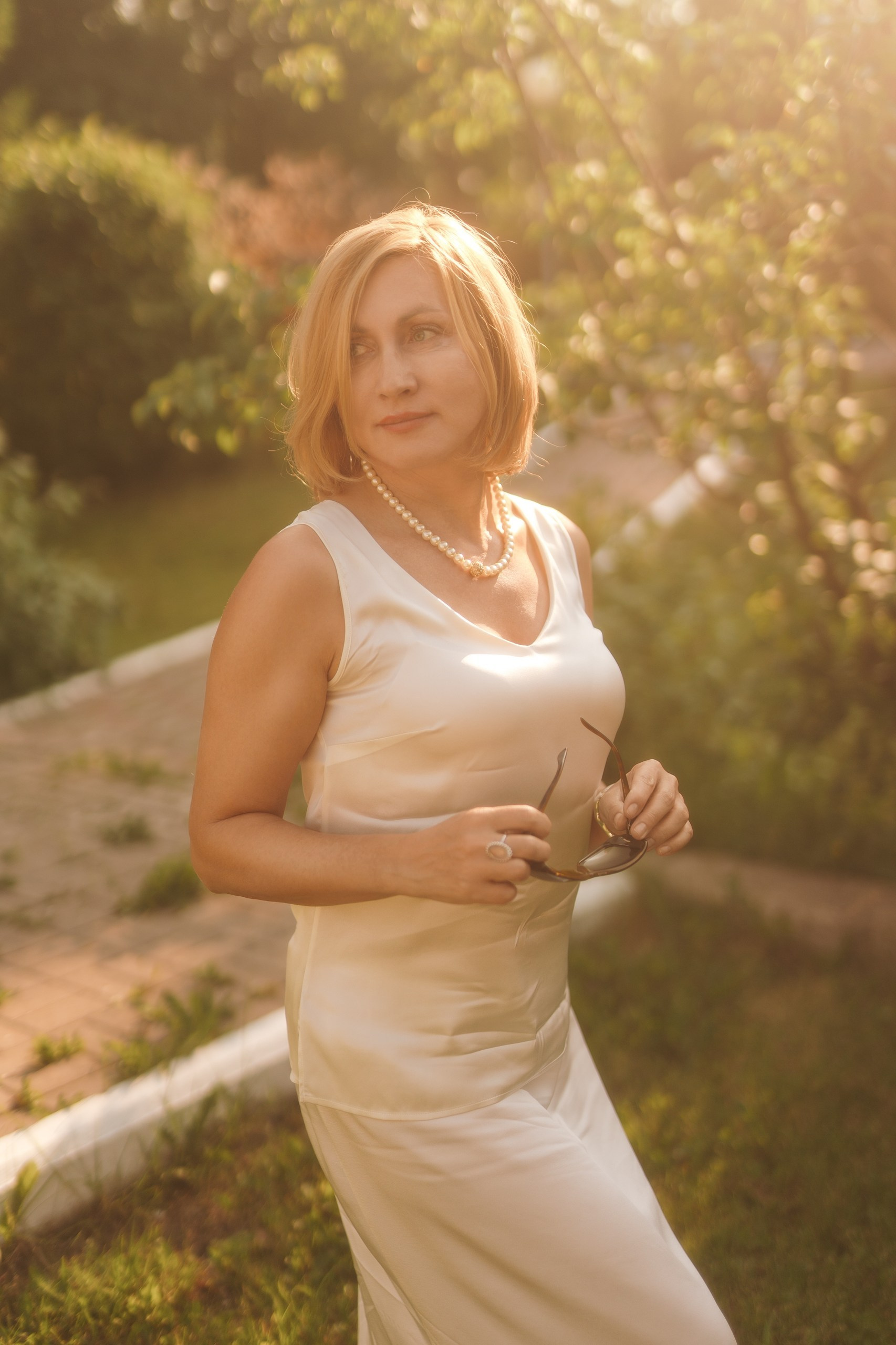 Свадьба 7 июня 2026 года — фотосессия, ЗАГС и банкет в шатре «Под облаками» в Нагаево с ведущим Артуром Ильясовым