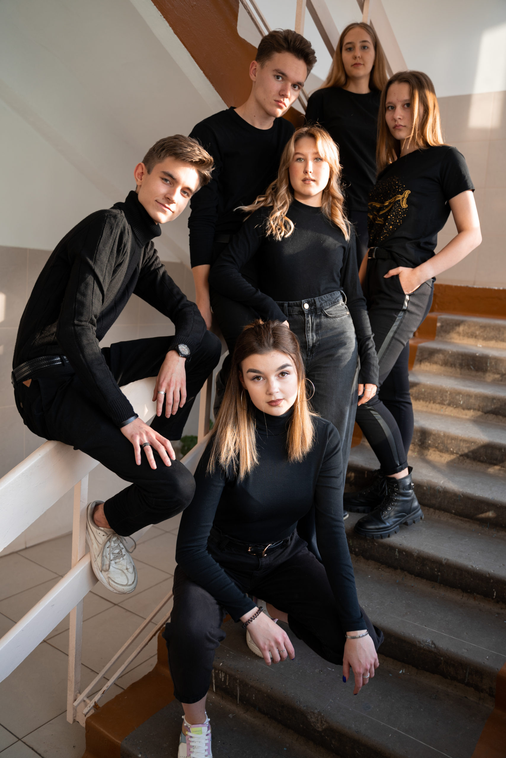 Выпускные альбомы Axioma для старших классов. AXIOMA │ Выпускные альбомы в Иркуске. Альбом в подарок! Закажи сейчас!