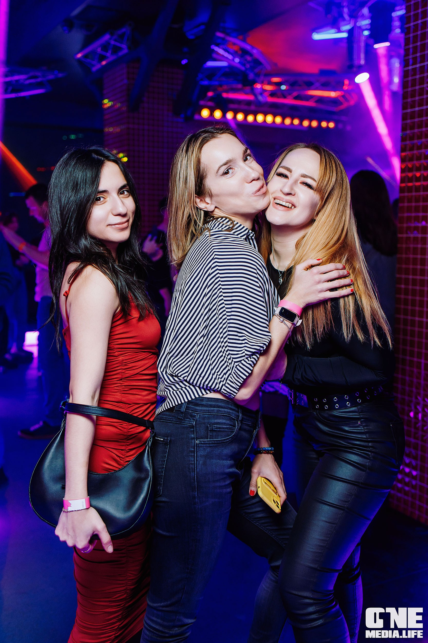 Фоторепортаж из РК Планета. One Media Life: фоторепортажи, фотоотчеты с мероприятий и заведений