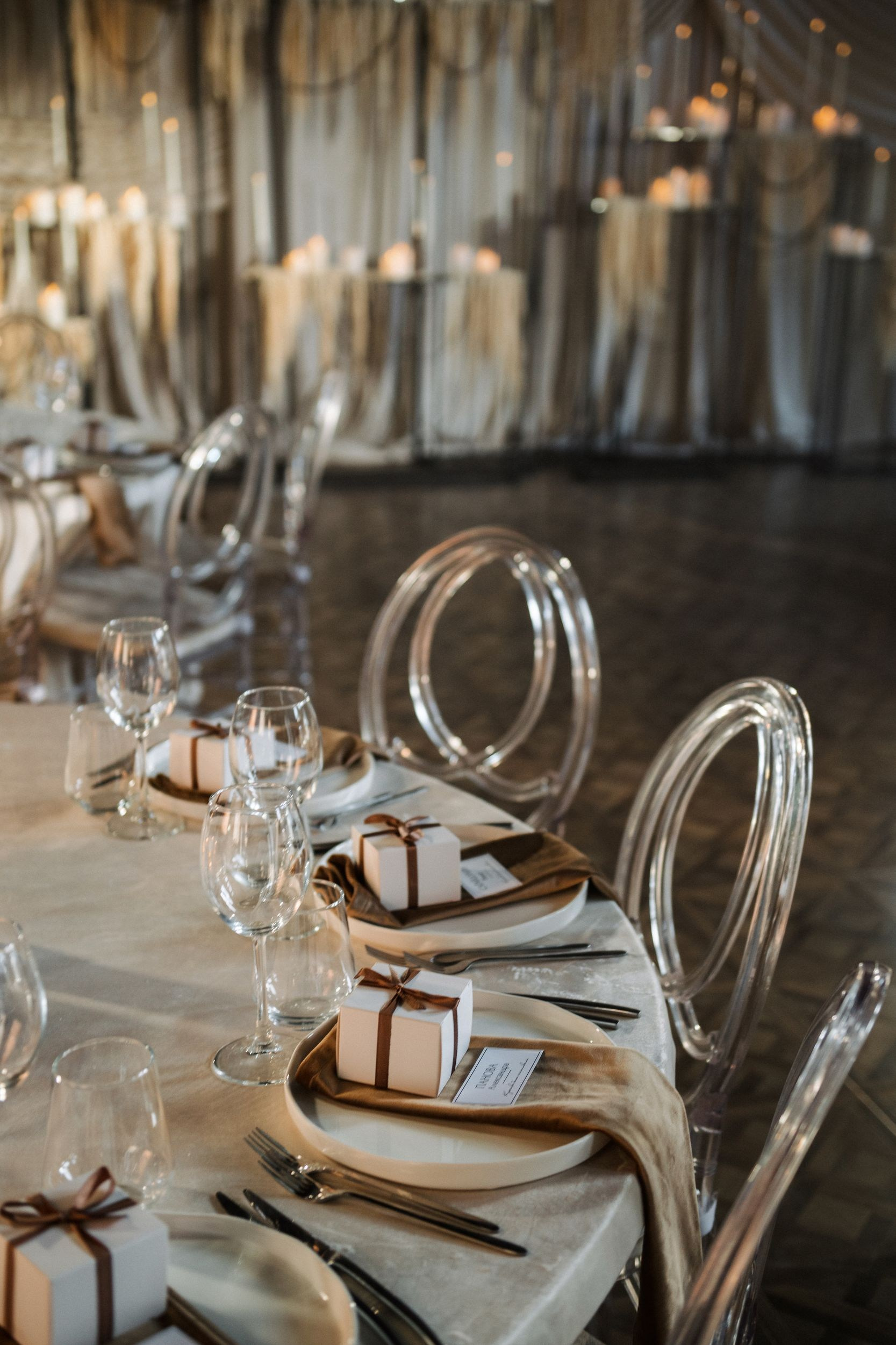 Световое оформление свадьбы в лофте The Hide, Нижний Новгород.