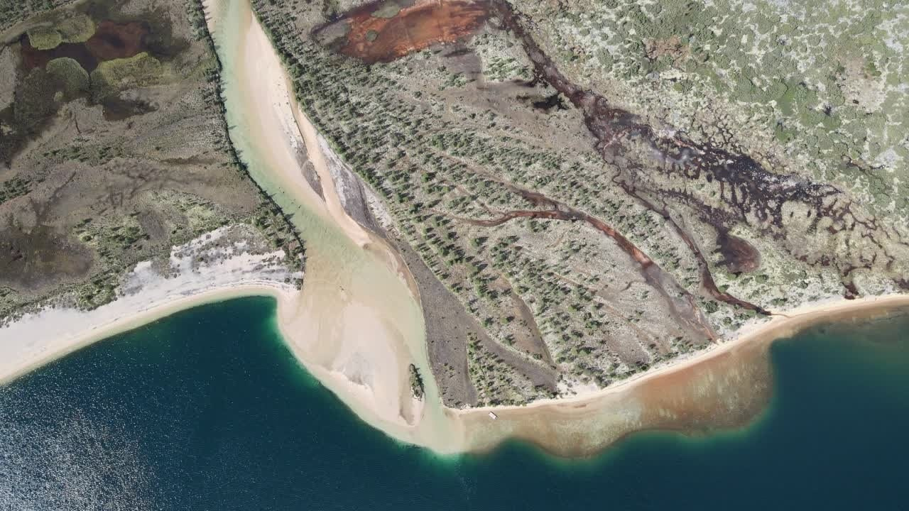 Озеро Юг. Колымский край. 2026