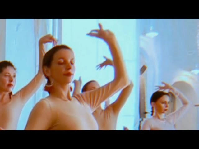 Carina Clavijo Dance. Cari Clavijo | dancer | artist