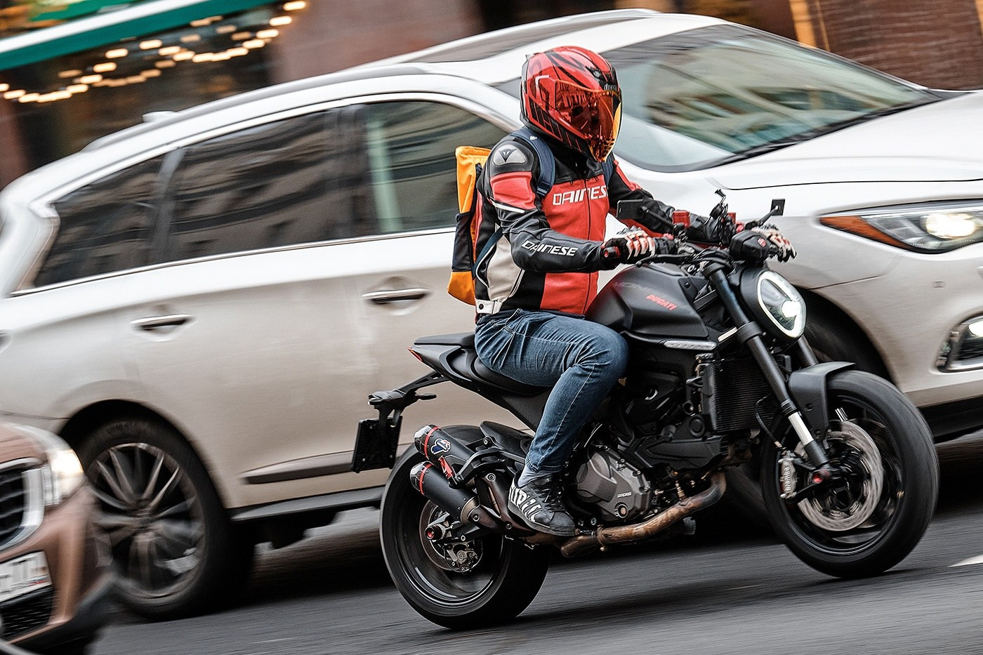 FotoMotoHunterZ — фотографии мотоциклистов на улицах города