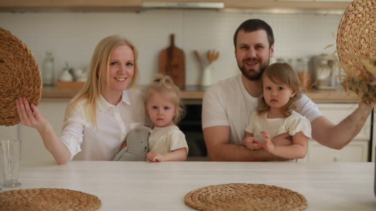 Video. Rodinná a svatební fotografka v Praze, Brně, Vídni a Bratislavě — Jane Reutova