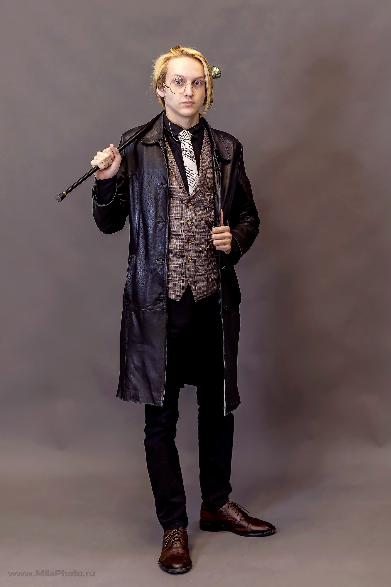 Галерея съемок в студиях. Фотограф и видеограф Москва. Свадебный фотограф, видеограф. Выпускные альбомы. Оживающие альбомы