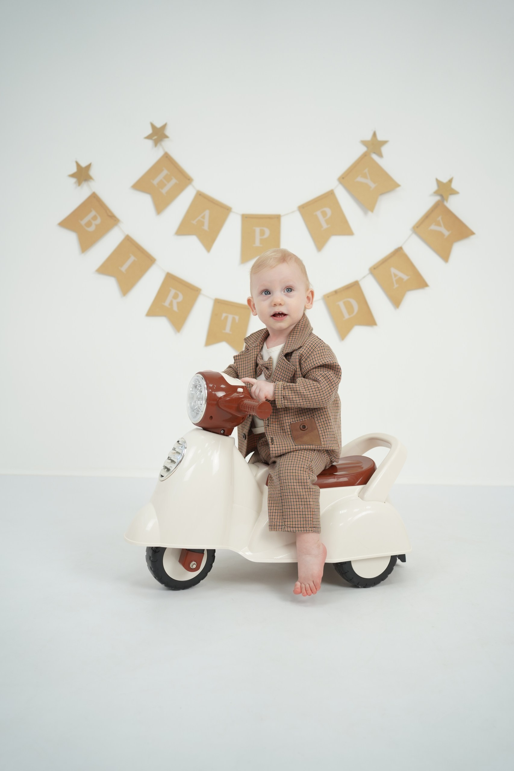 Фотосессия на Годик для Мальчиков. Детская Фотостудия ГОДОВАСИКИ в Санкт-Петербурге фотосесия на годик