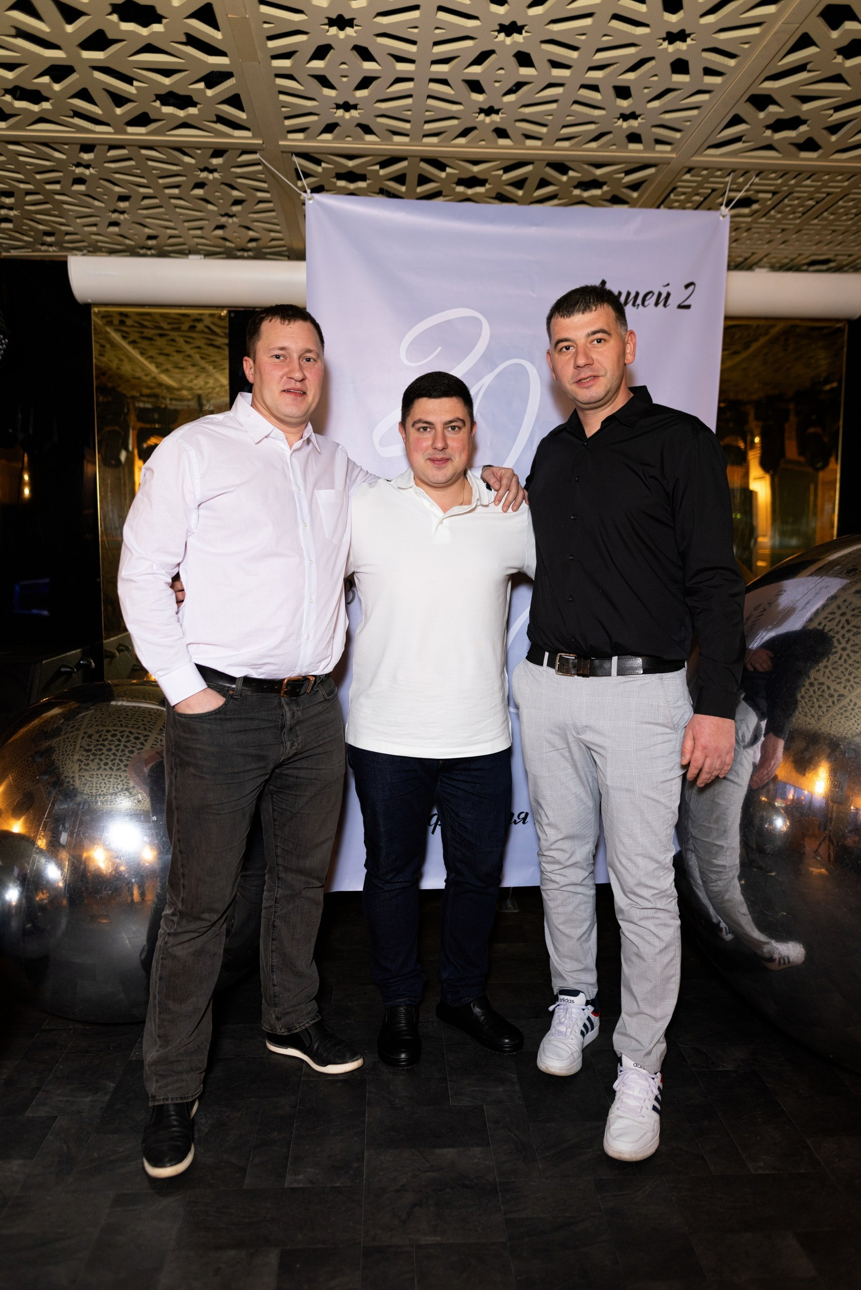 Встреча выпускников лицея № 2 г. Воронежа. 20 лет спустя. Дмитрий Шульгин, портретный фотограф в Воронеже