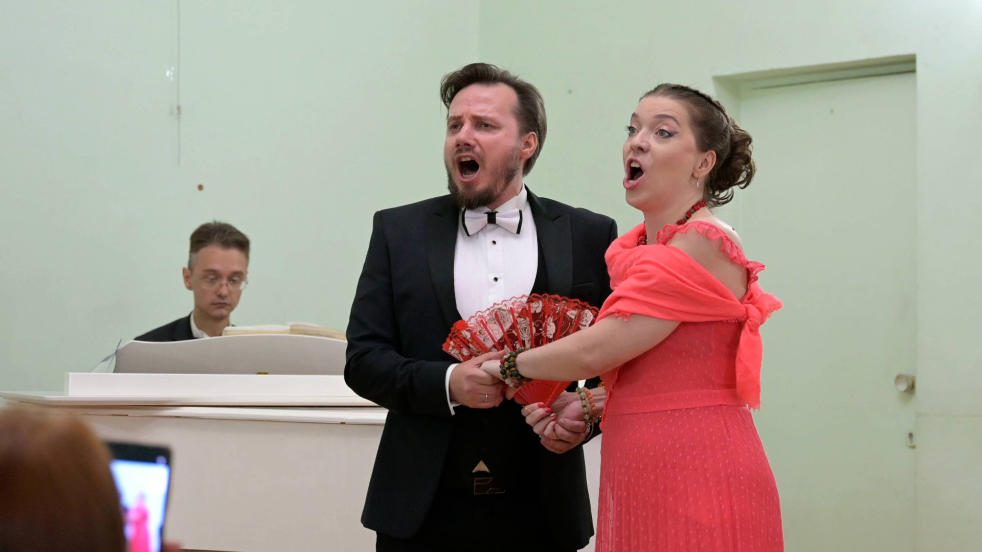 Видео. Московский молодежный оперный театр