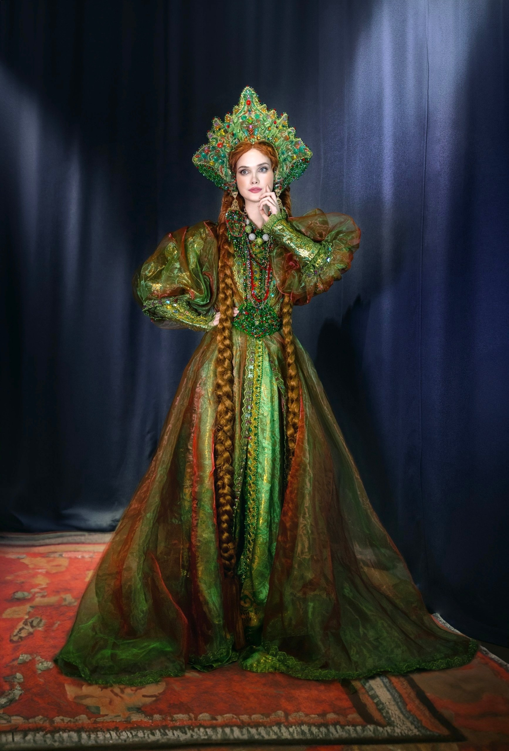 Царевна Лягушка. Русские народные костюмы в Москве