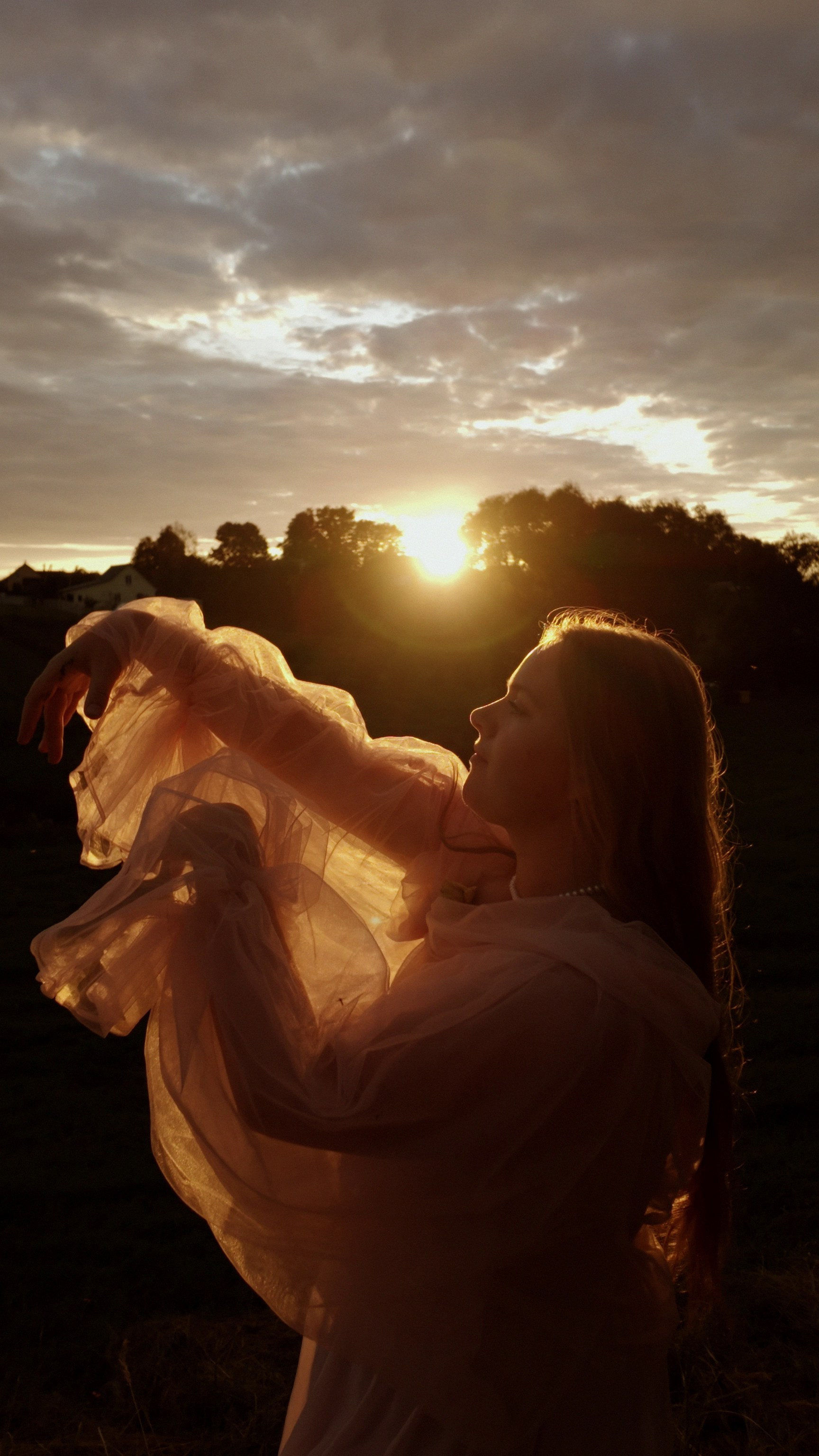 Відэа. Партрэтны і вясельны фатограф у Мінску Юлія Раманькова