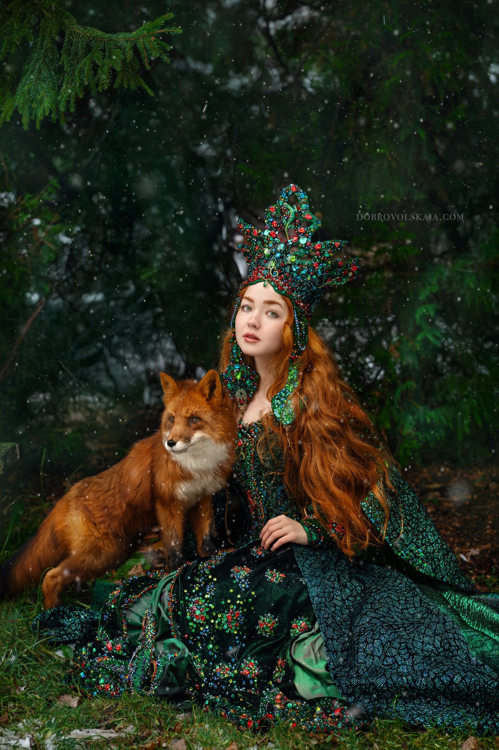 Хозяйка медной горы Эксклюзив. Русские народные костюмы в Москве