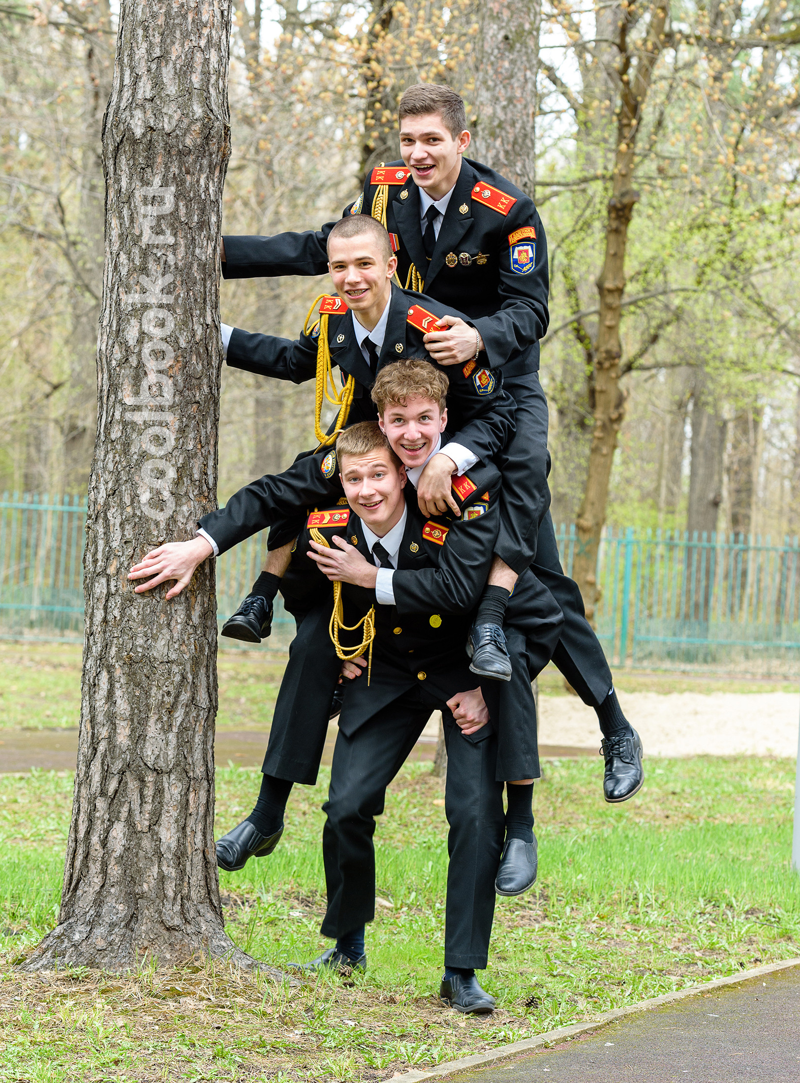 Coolbook школьные выпускные альбомы Москва и МО