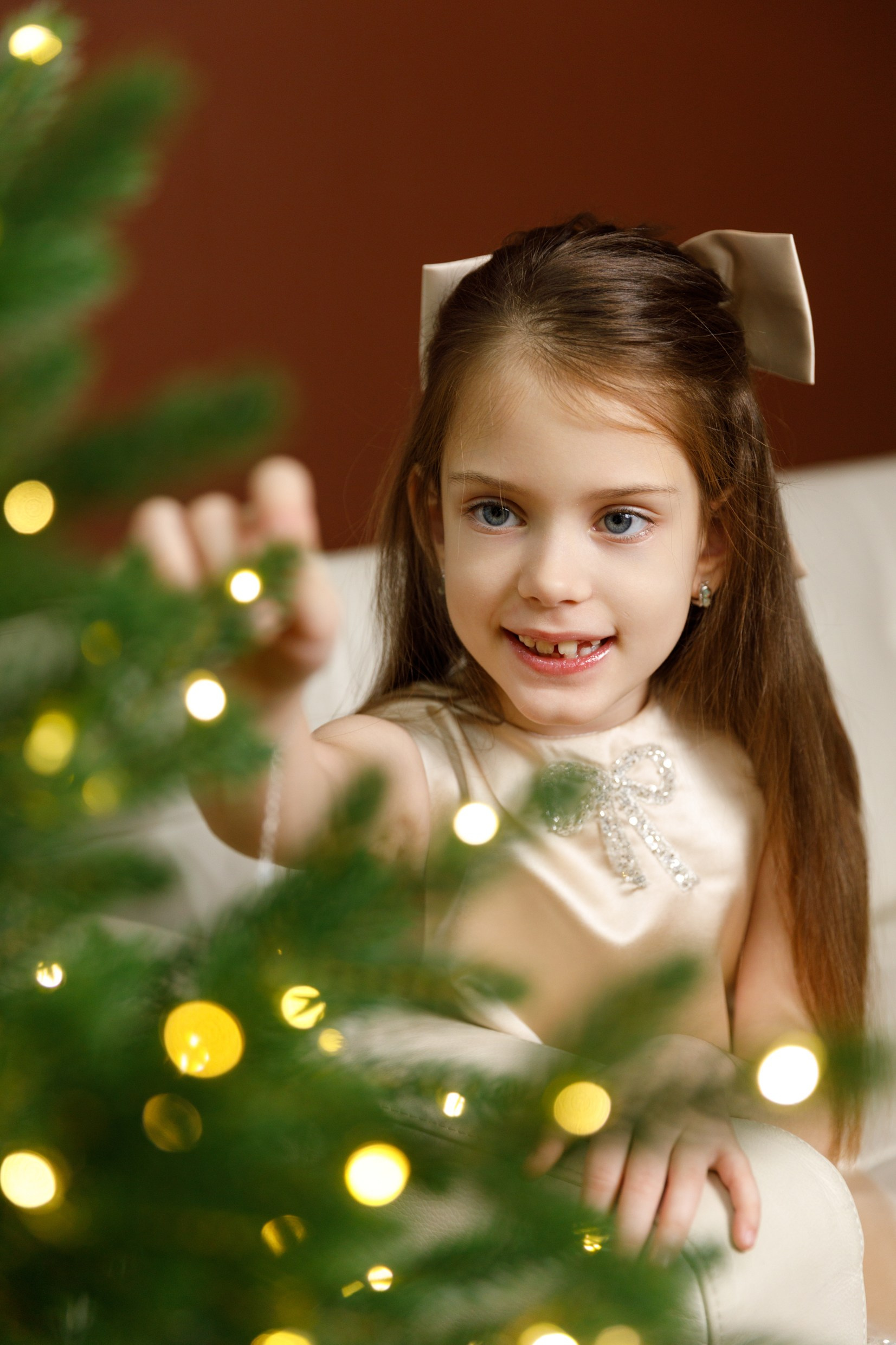 Новогодняя фотосессия для мама и дочки. Фотограф Анна Телекаева, выпускные альбомы, семейные и репортажные съемки в Омске