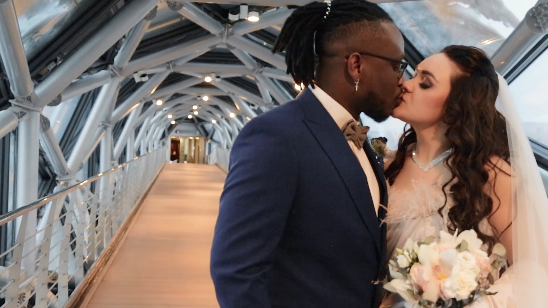 Айрат Кустубаев — свадебный видеограф в Челябинске, Москве, России