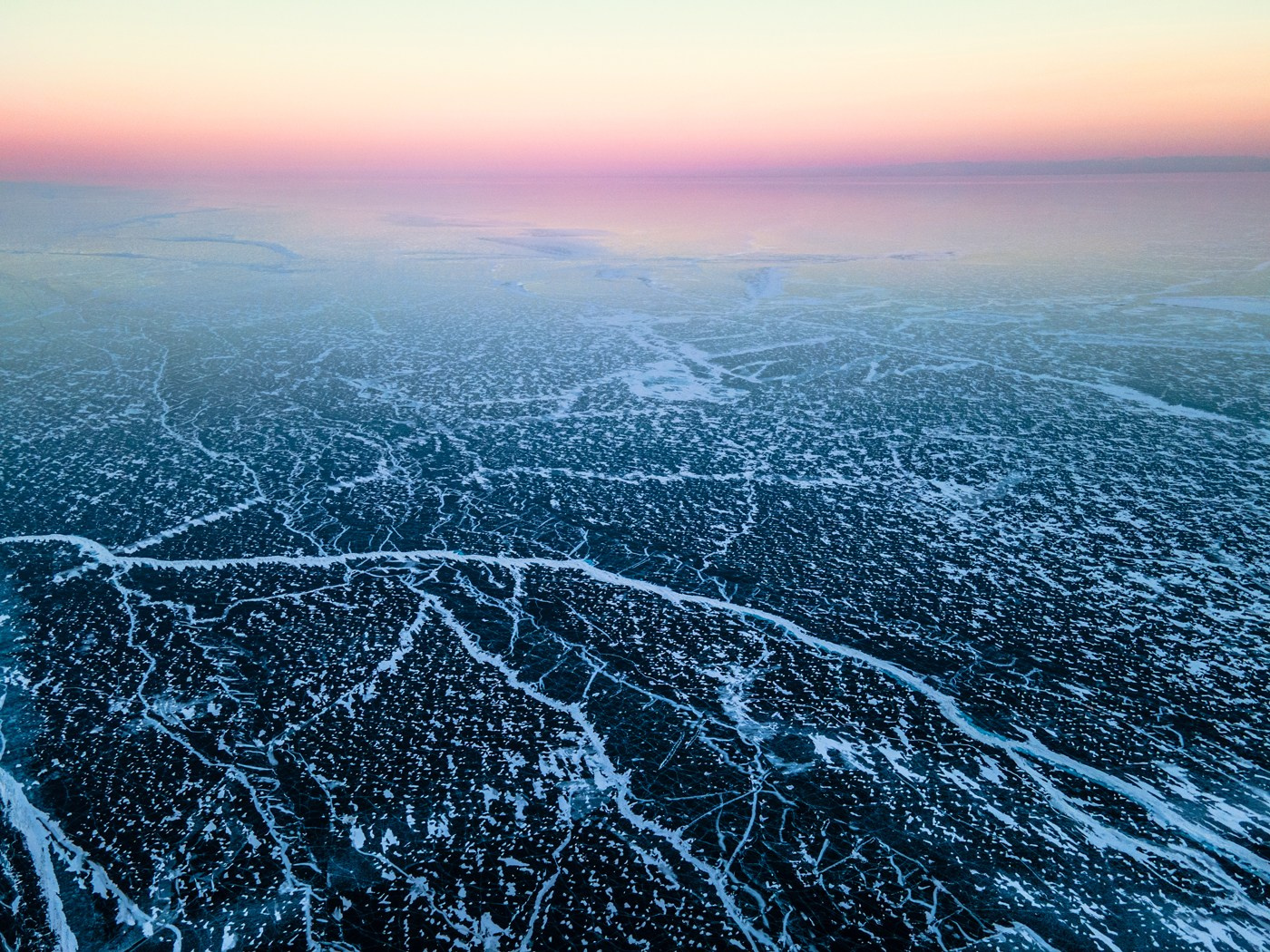 Тур «Ледяное дыхание Байкала». Фототуры и экспедиции по уникальным авторским маршрутам
