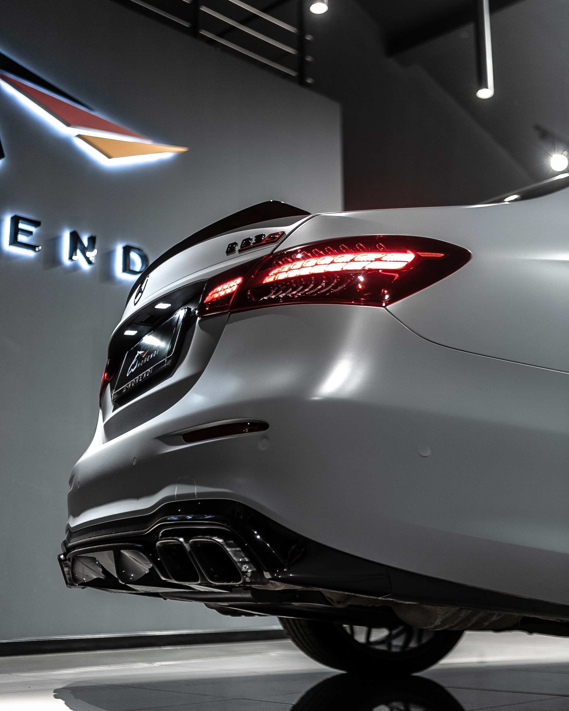 Mercedes Benz e63s AMG