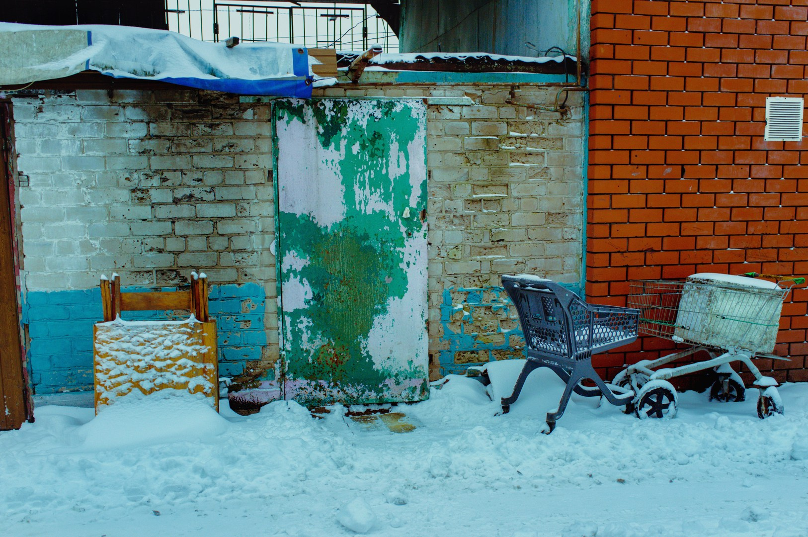 Зима уходящая. Руслан Шувалов (поэтограф)