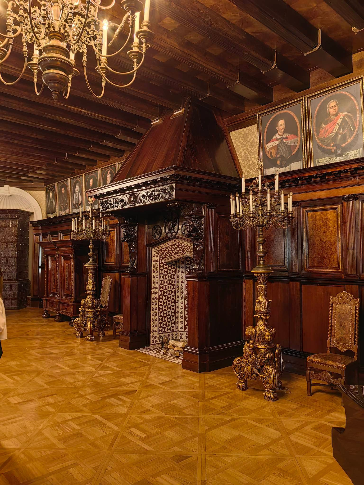 Каминные печи замка Несвиж