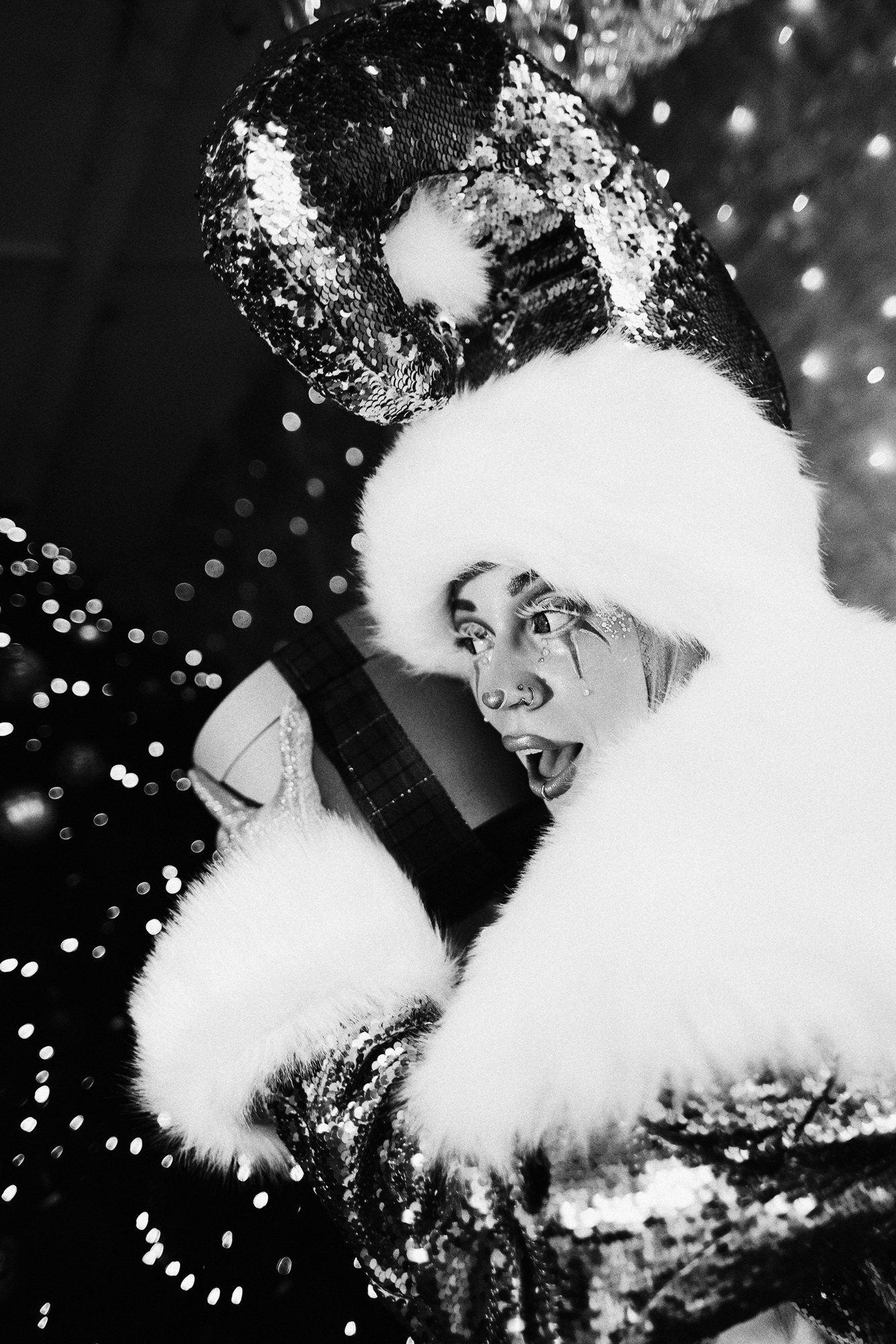 Новогодняя креативная фотосессия в Тюмени | Фотограф Дарья Мустафина. Портретный фотограф Тюмень Дарья Мустафина