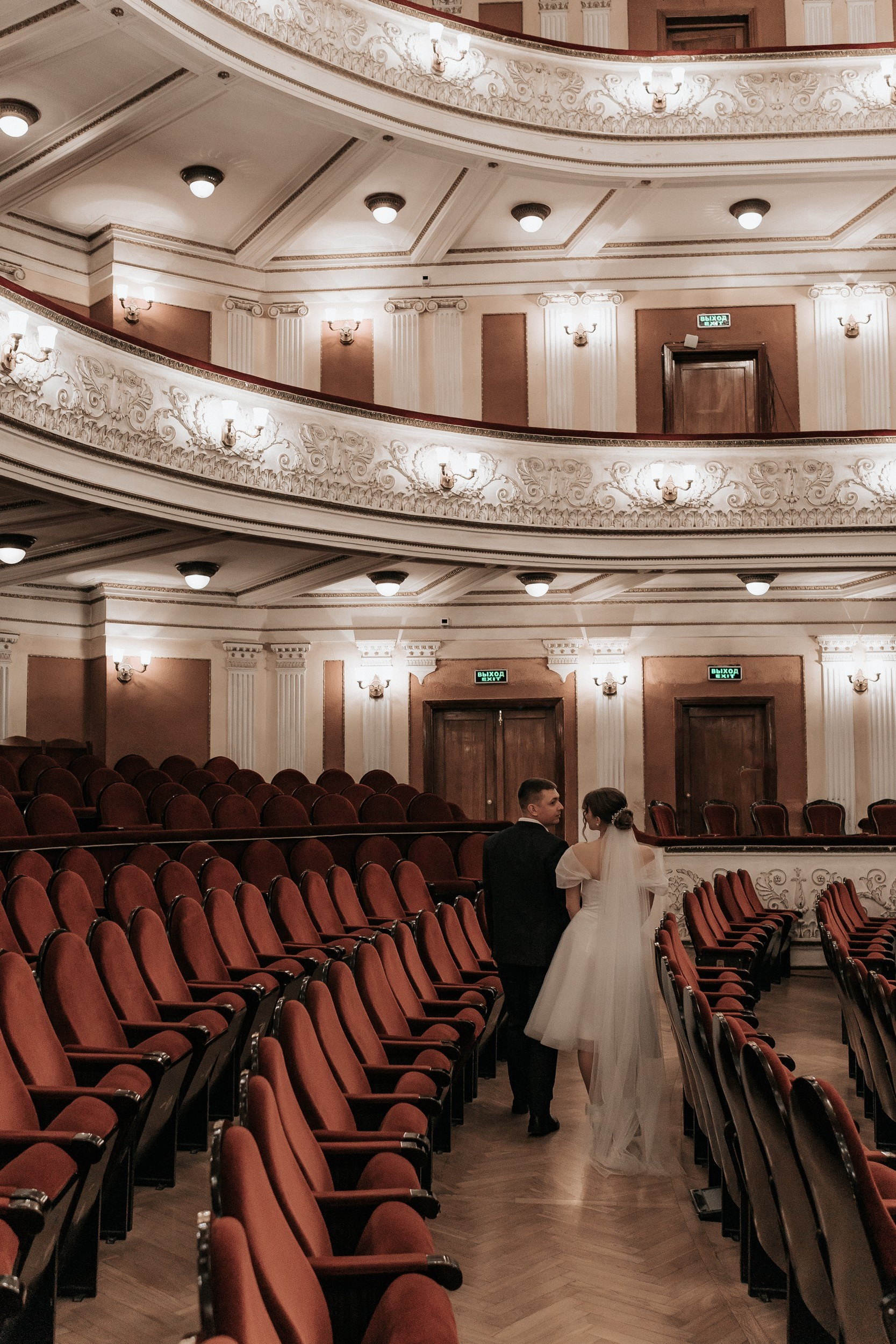 Фотостудии и пространства Перми для свадебной фотосессии. Свадебный фотограф Пермь