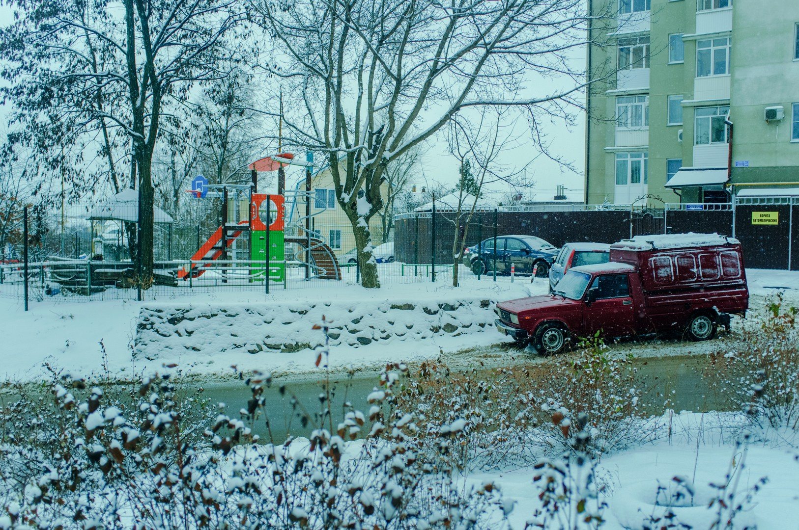 Зима уходящая. Руслан Шувалов (поэтограф)